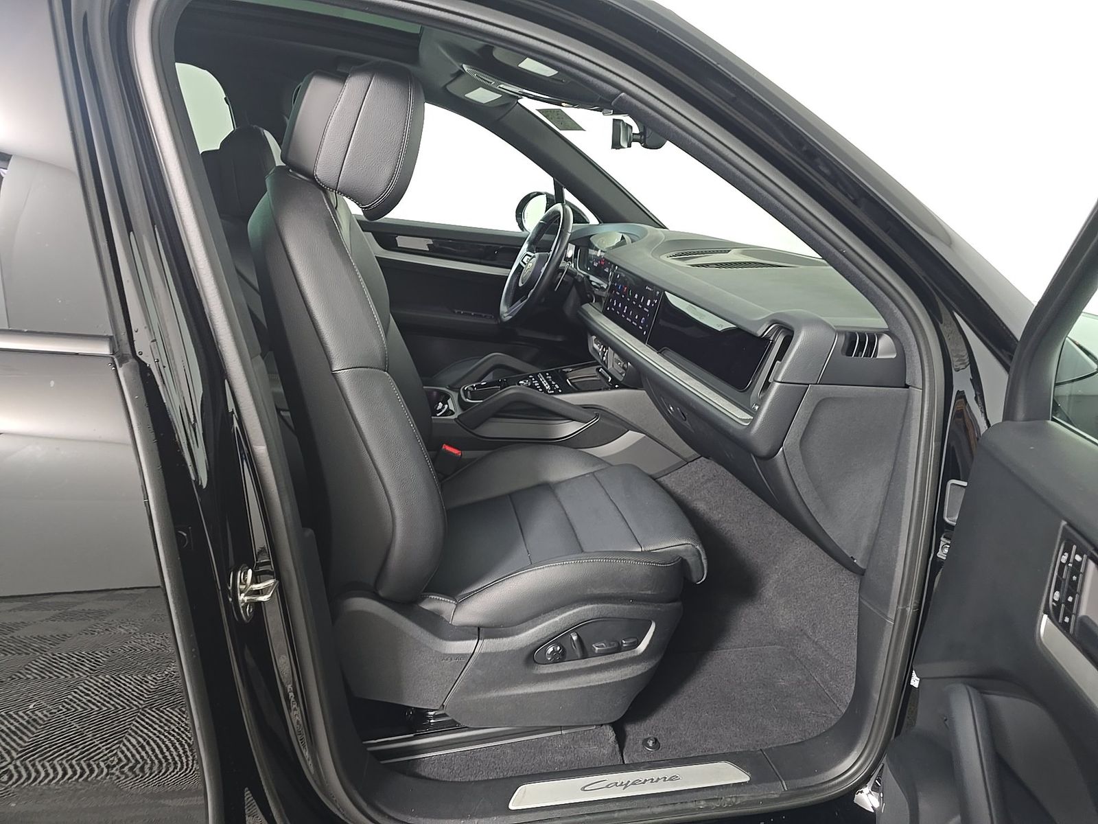 PORSCHE CAYENNE - 9