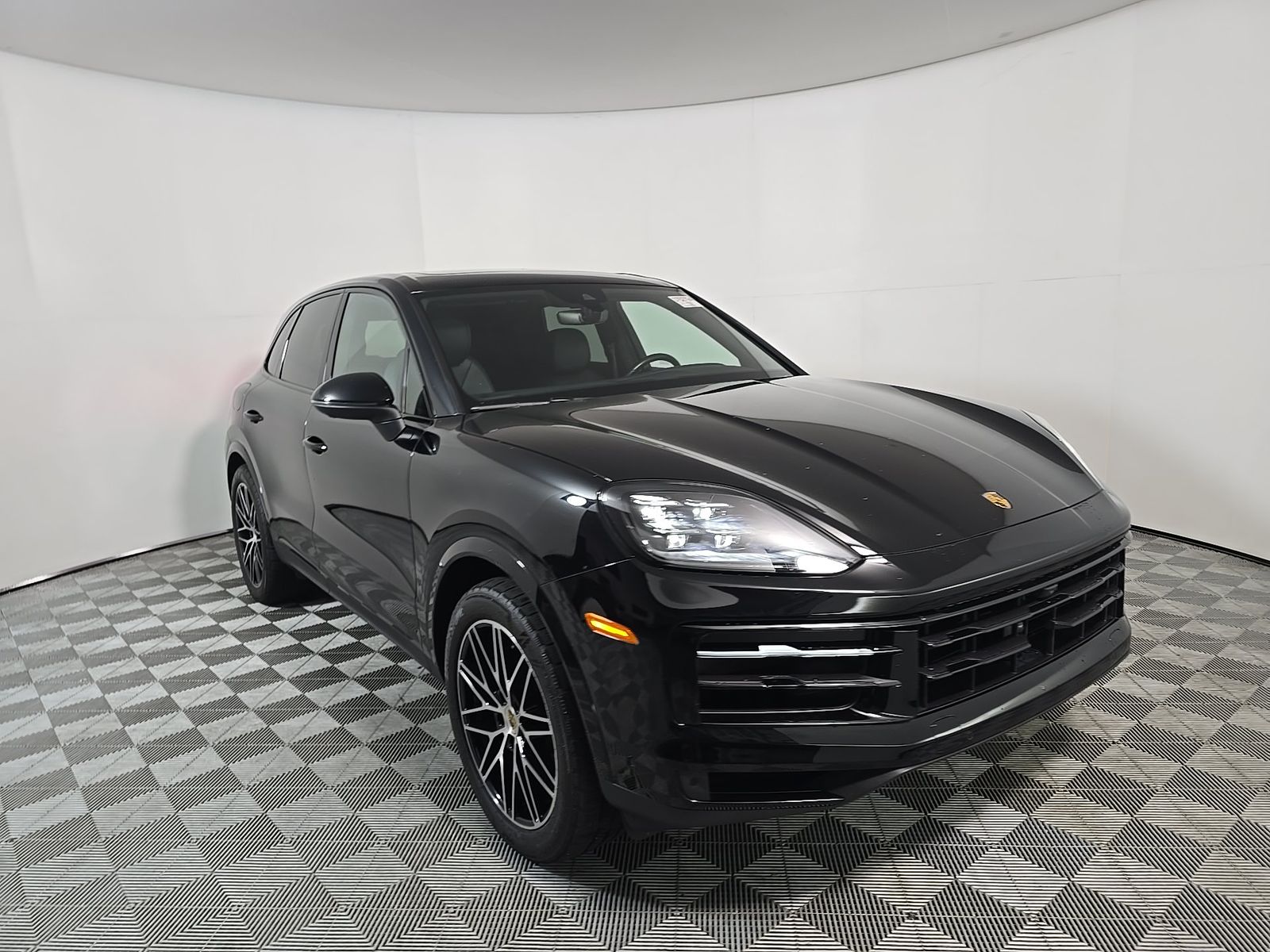 PORSCHE CAYENNE - 4