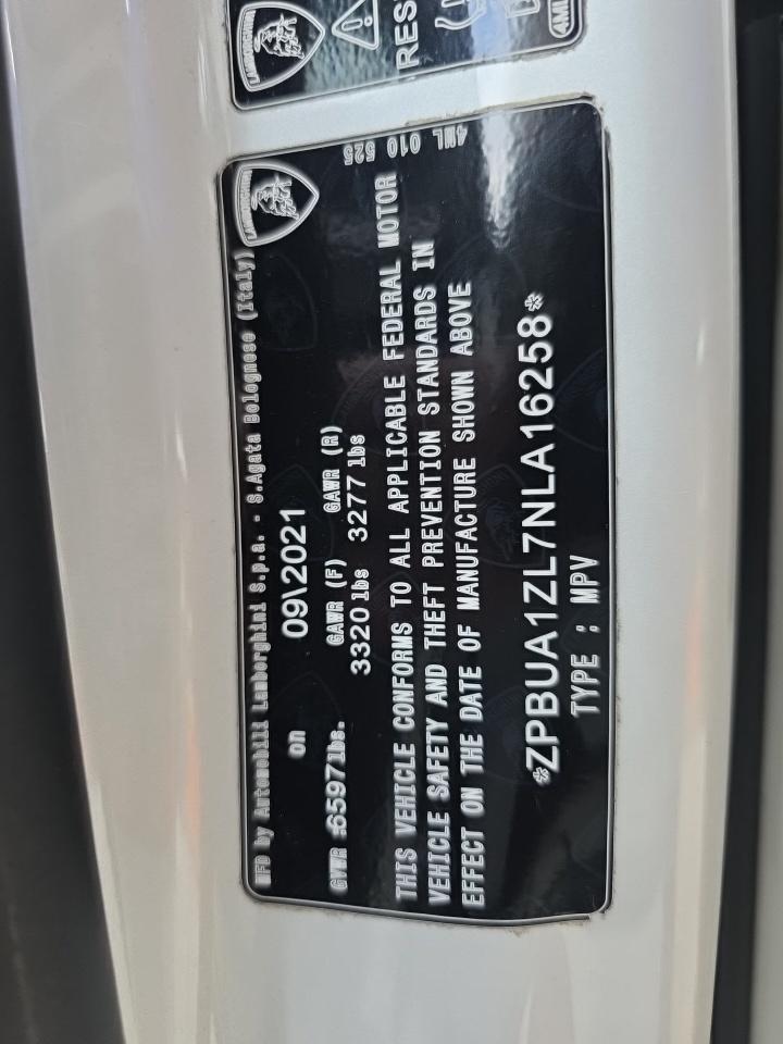 2022 Lamborghini Urus Base AWD