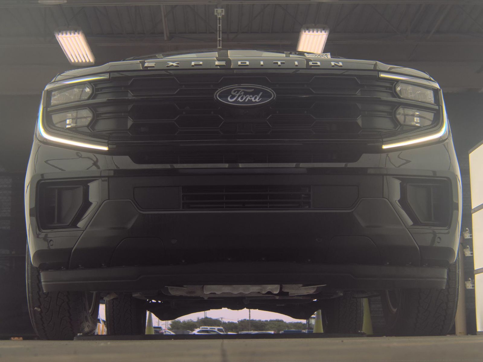 FORD EXPEDITION - 4