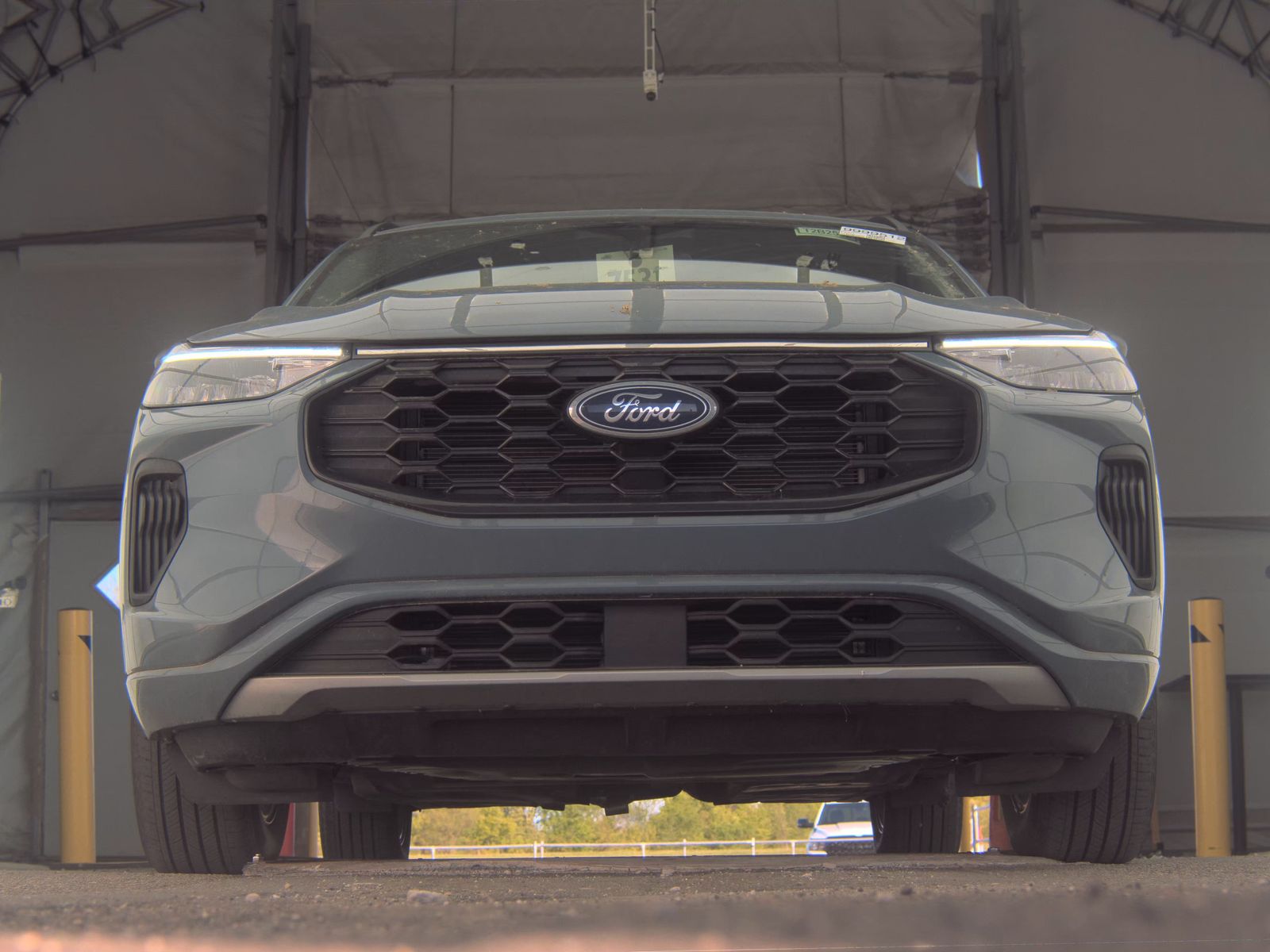 FORD ESCAPE - 4