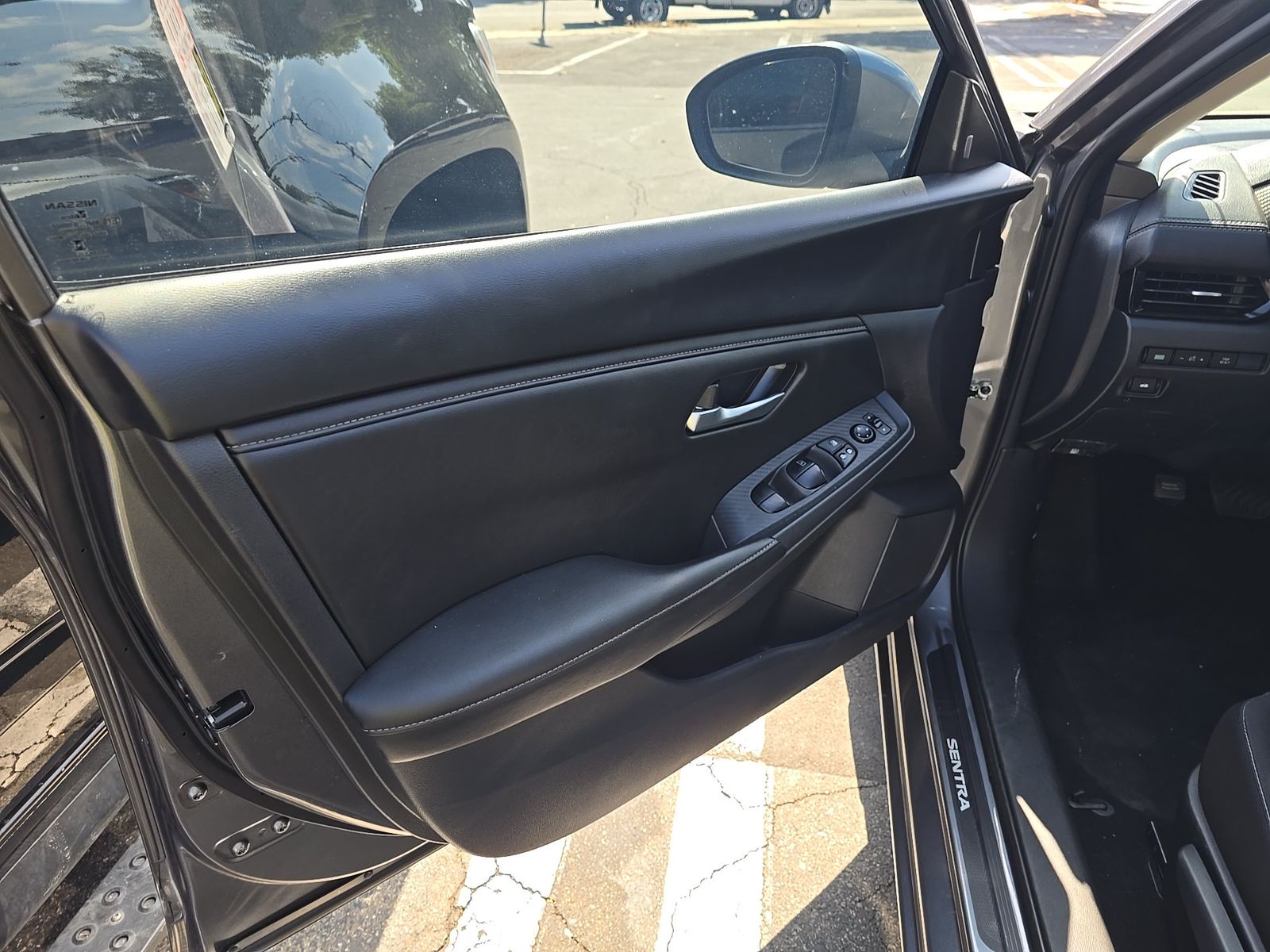 NISSAN SENTRA - 10
