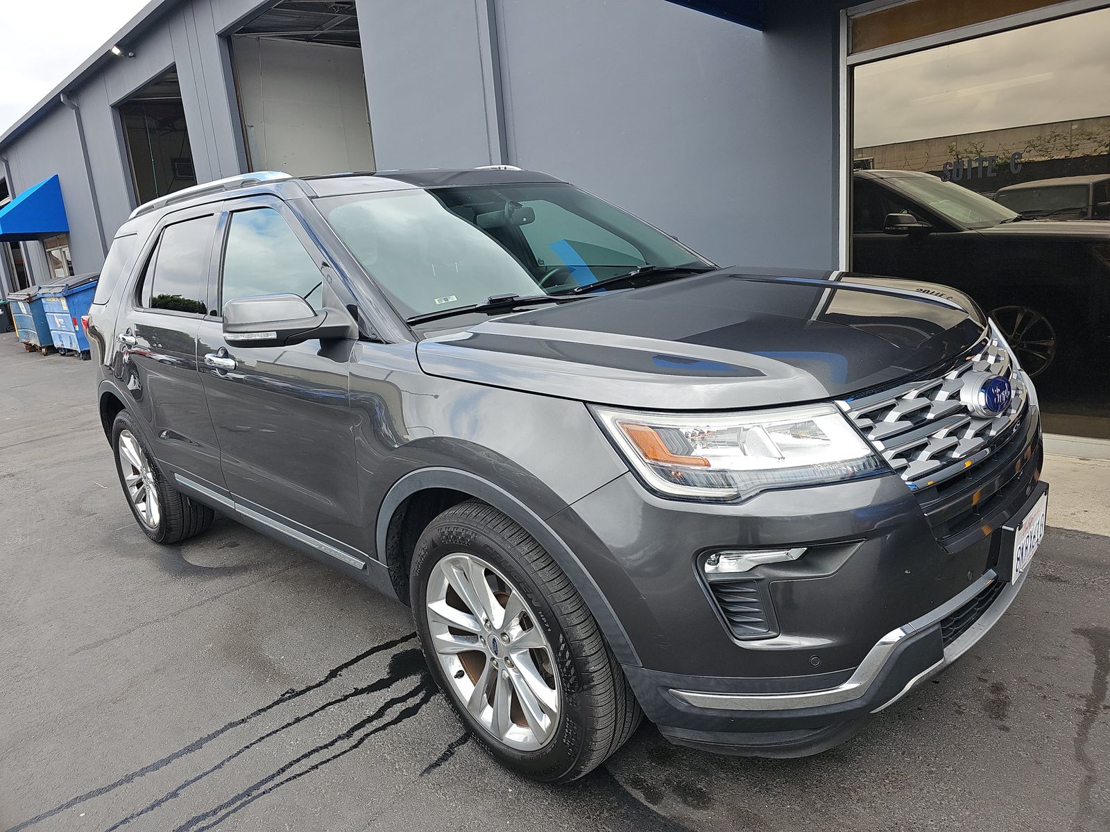 FORD EXPLORER - 4