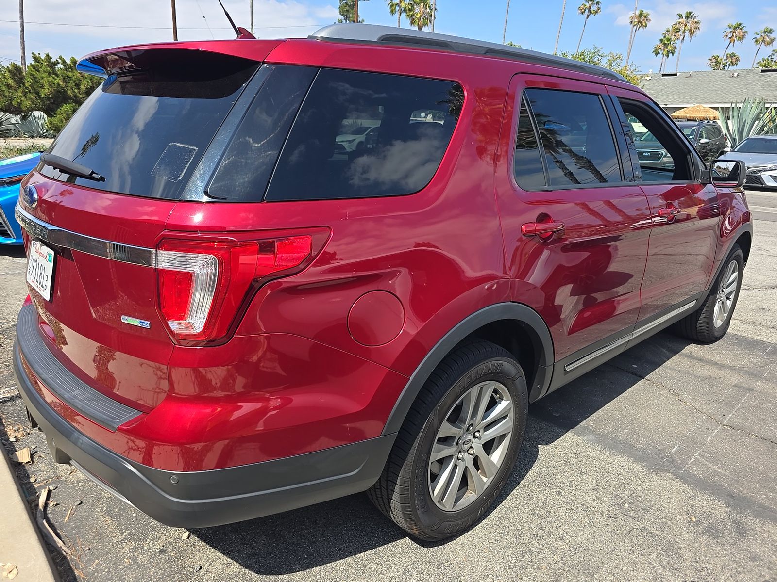FORD EXPLORER - 5