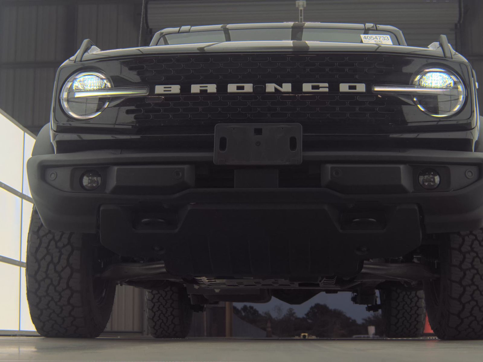 FORD BRONCO - 4