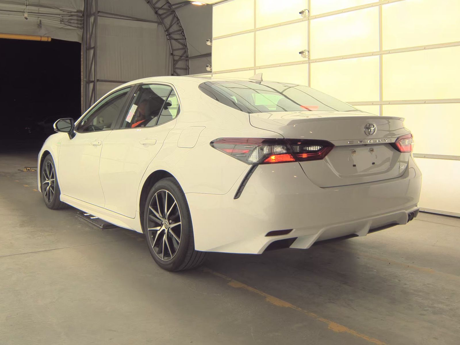 TOYOTA CAMRY - 9