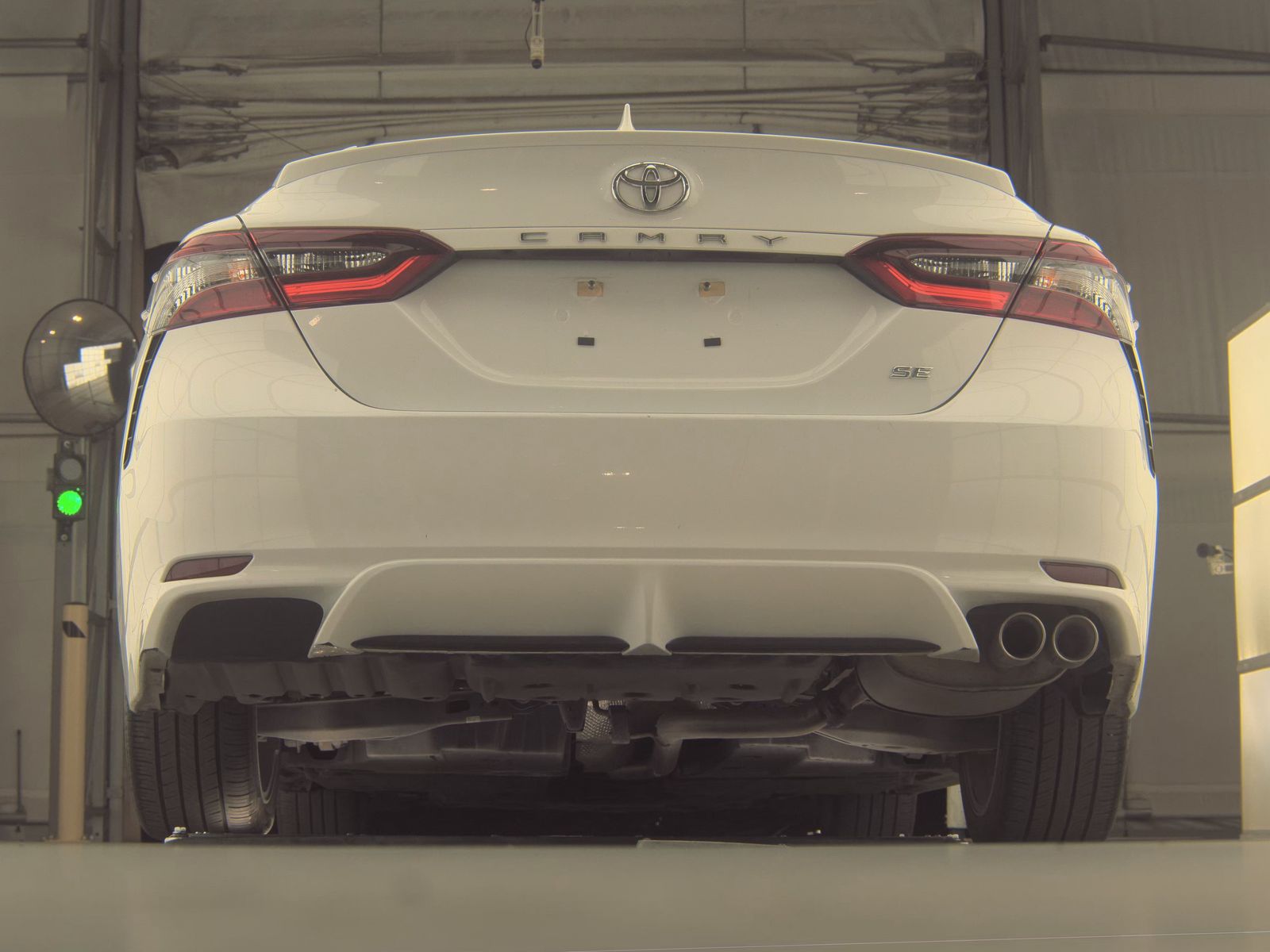 TOYOTA CAMRY - 8