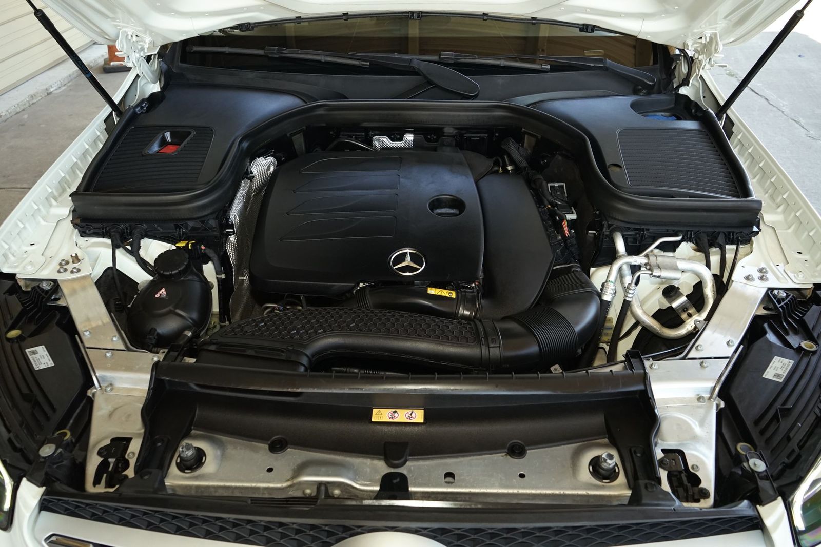 2022 Mercedes-Benz GLC GLC 300 RWD