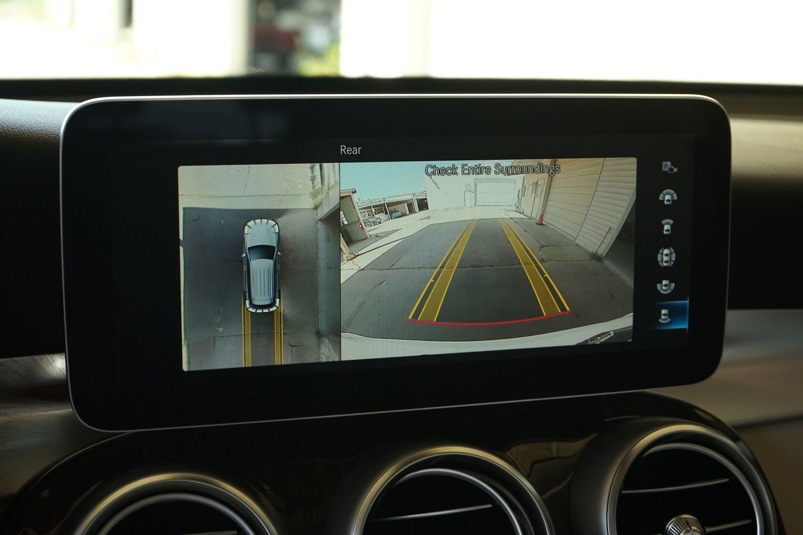 2022 Mercedes-Benz GLC GLC 300 RWD
