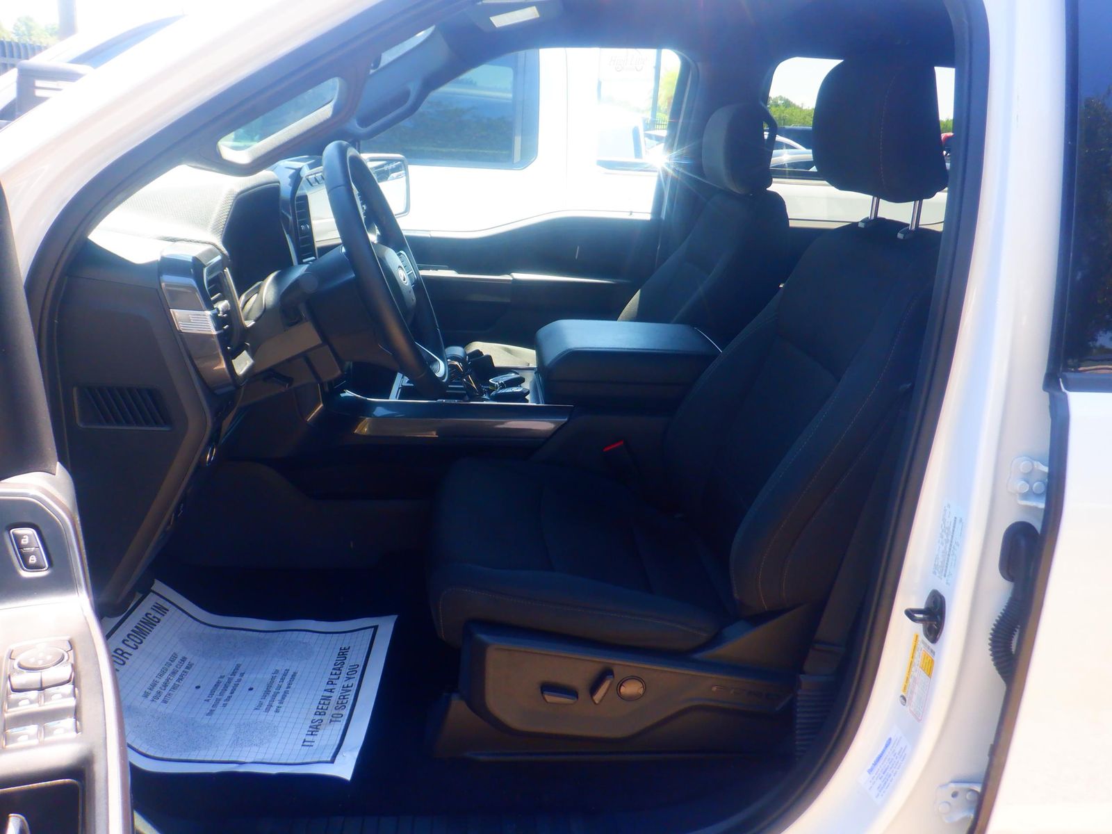 2023 Ford F-150 Hybrid XLT AWD