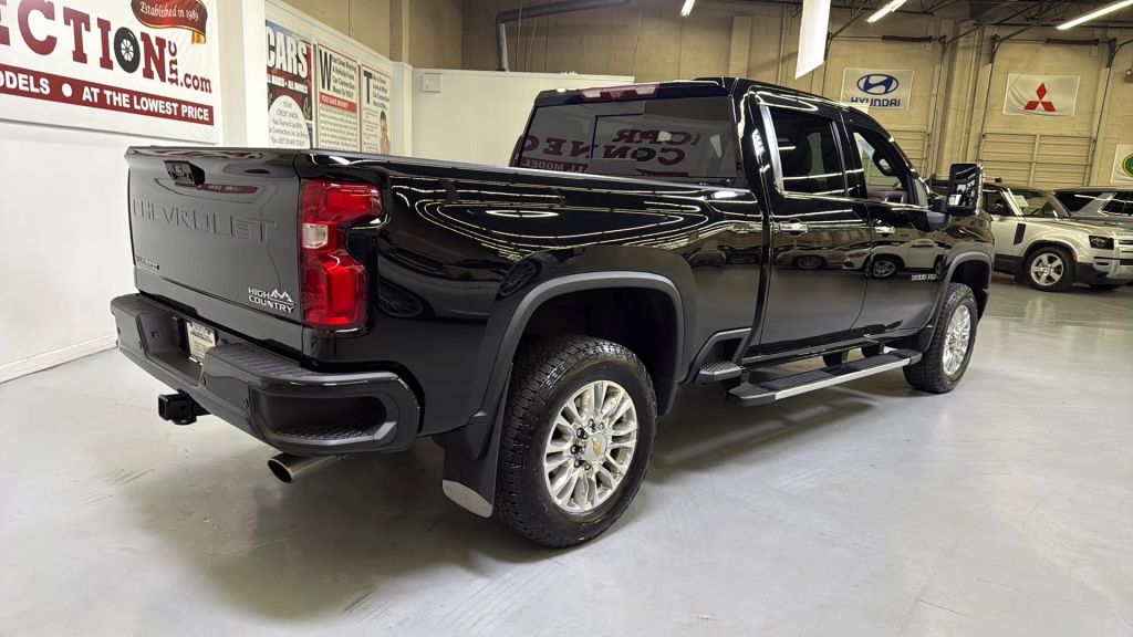 2023 Chevrolet Silverado 3500HD High Country AWD