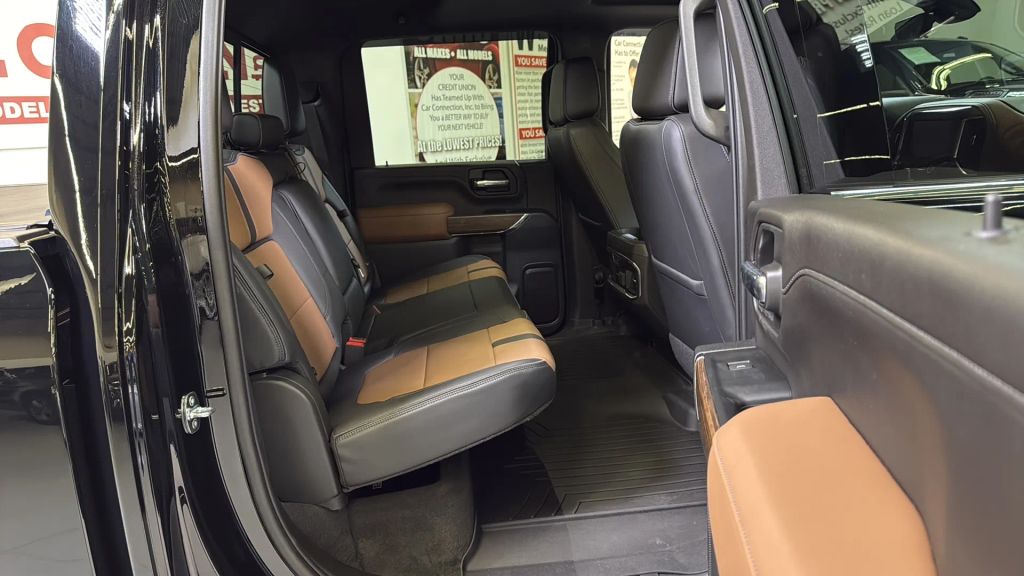 2023 Chevrolet Silverado 3500HD High Country AWD