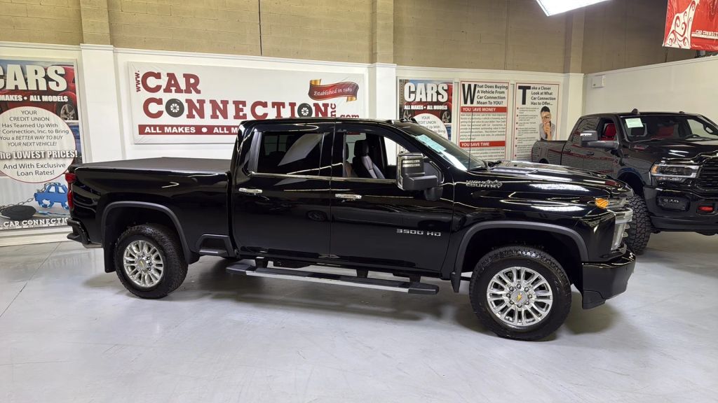 2023 Chevrolet Silverado 3500HD High Country AWD