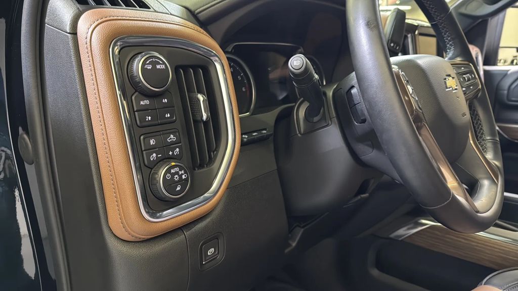 2023 Chevrolet Silverado 3500HD High Country AWD