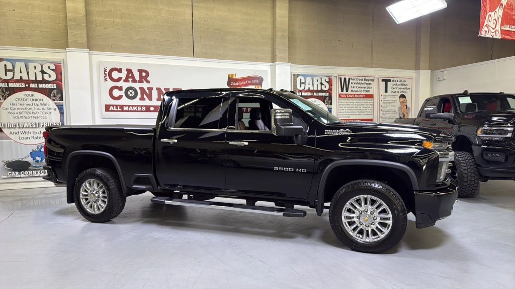2023 Chevrolet Silverado 3500HD High Country AWD