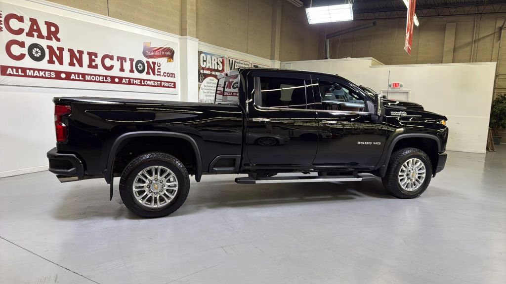 2023 Chevrolet Silverado 3500HD High Country AWD