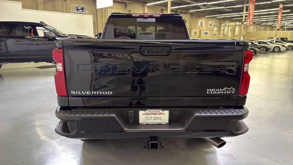 2023 Chevrolet Silverado 3500HD High Country AWD