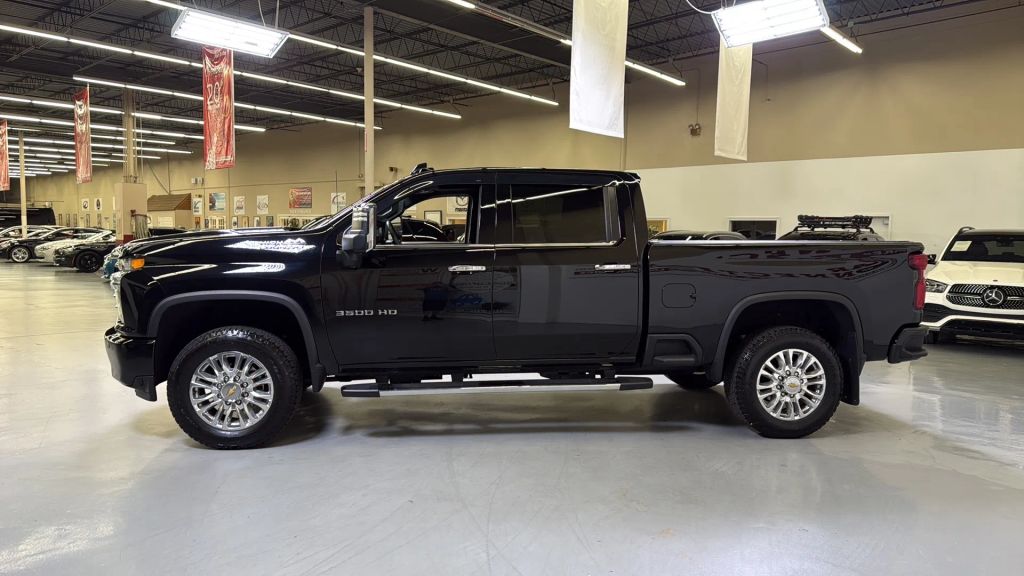 2023 Chevrolet Silverado 3500HD High Country AWD