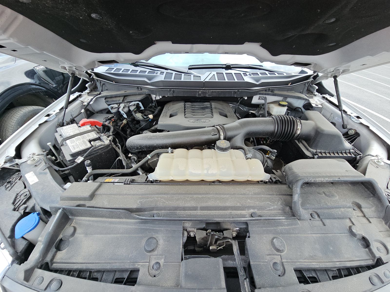 2023 Ford F-150 XLT AWD