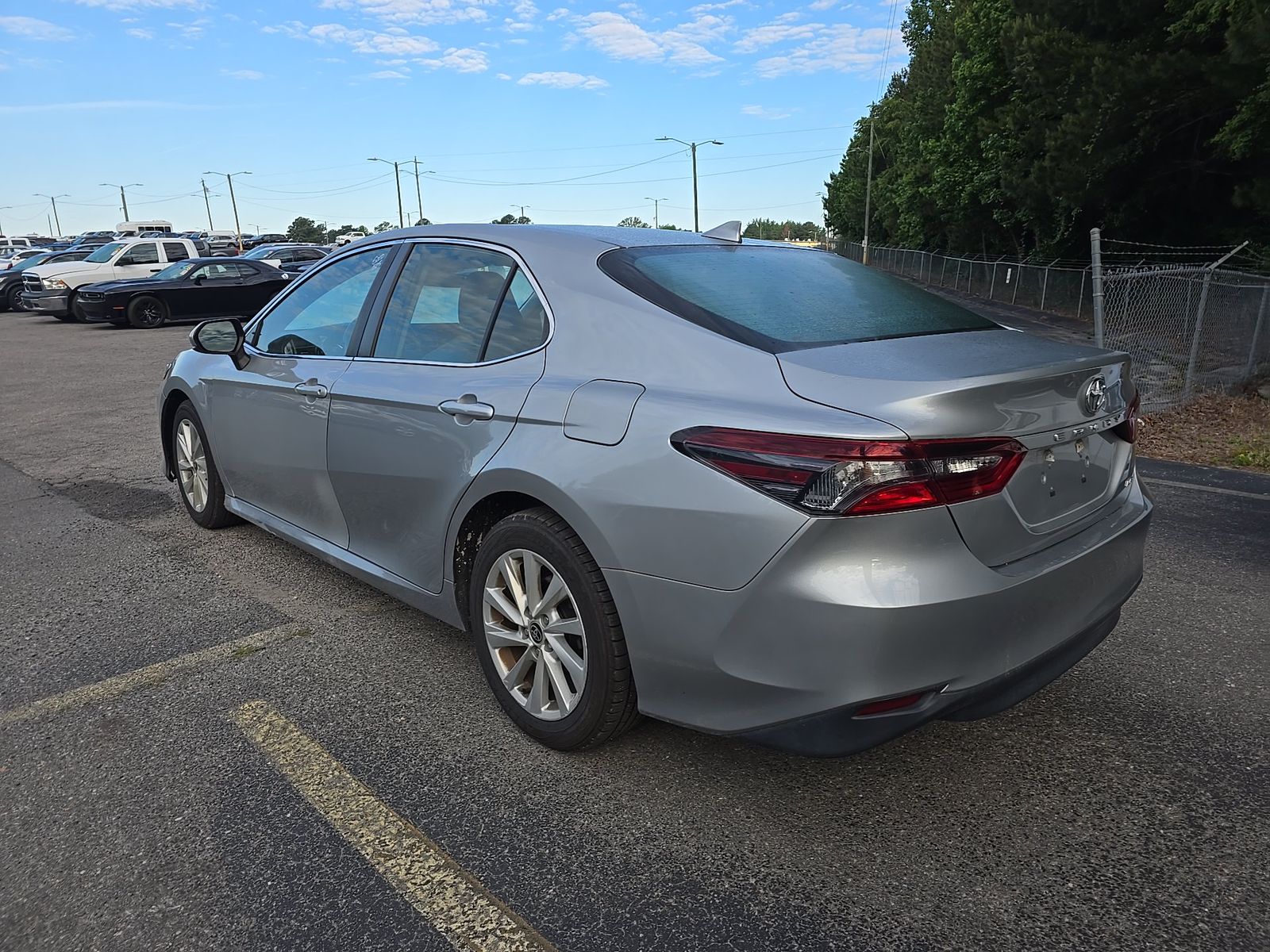 2021 Toyota Camry LE FWD