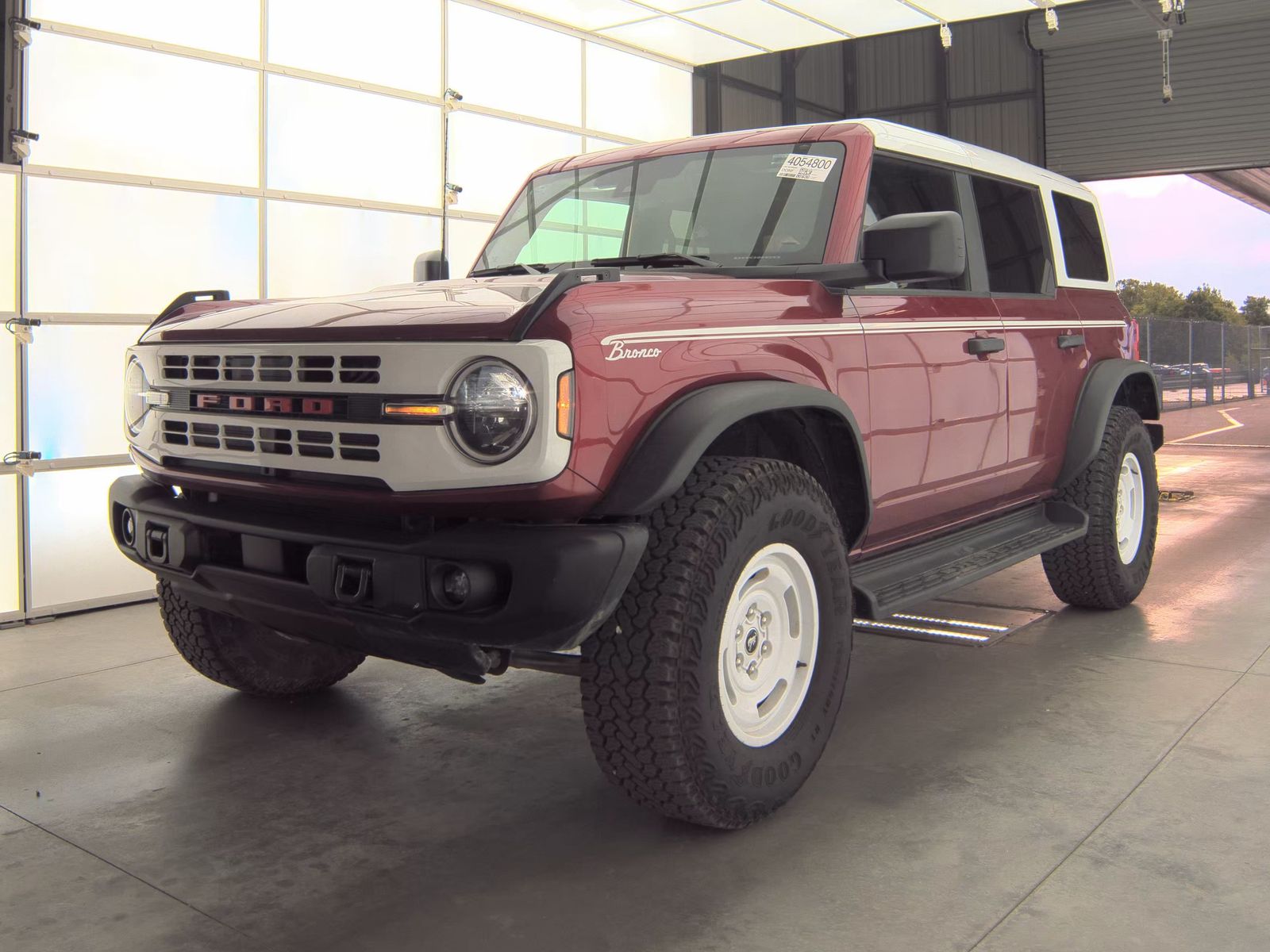 FORD BRONCO - 1
