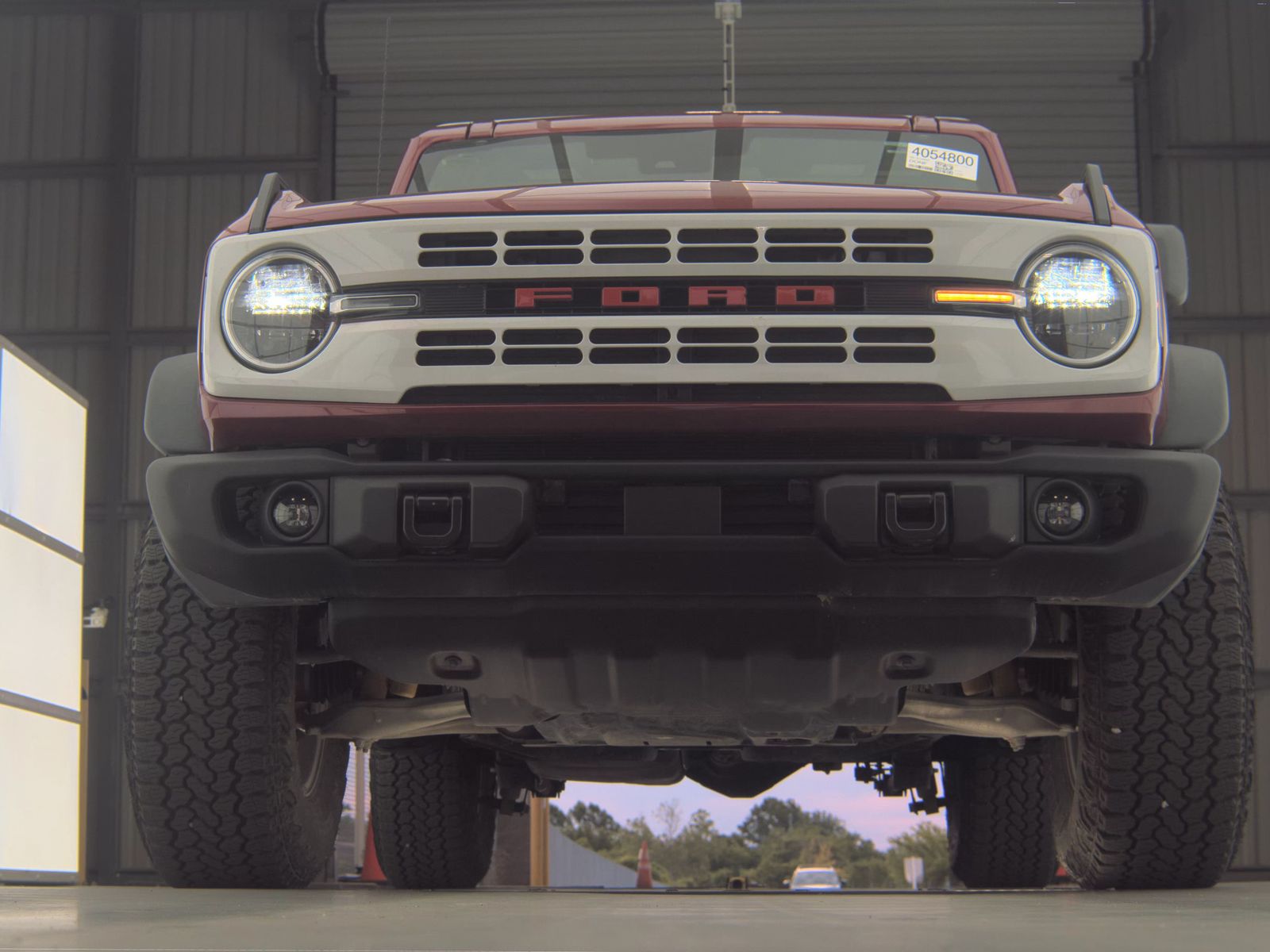 FORD BRONCO - 4