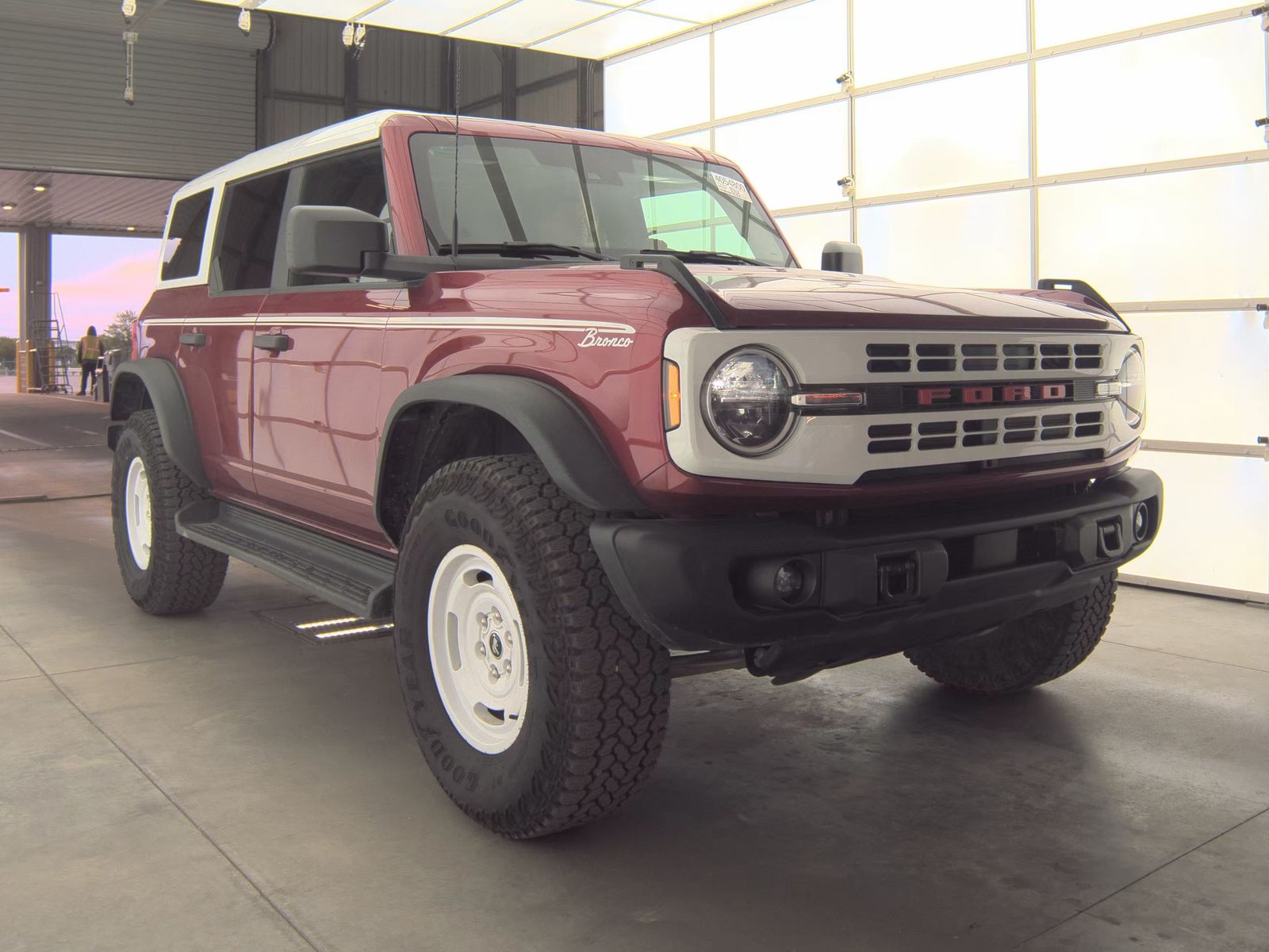 FORD BRONCO - 5