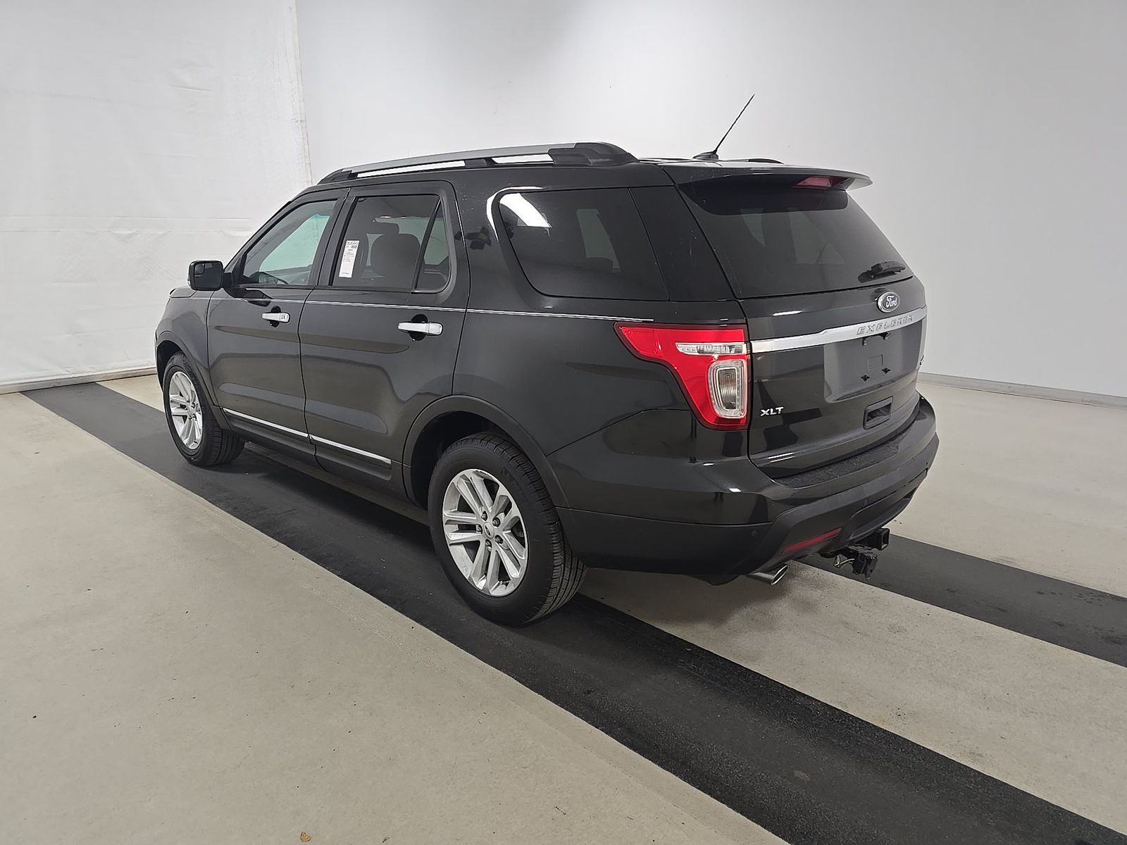 FORD EXPLORER - 7