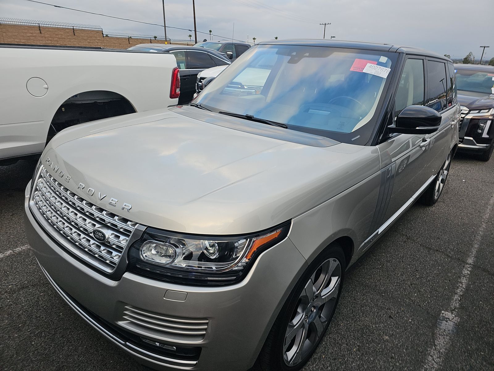 LAND ROVER RANGE ROVER - 1