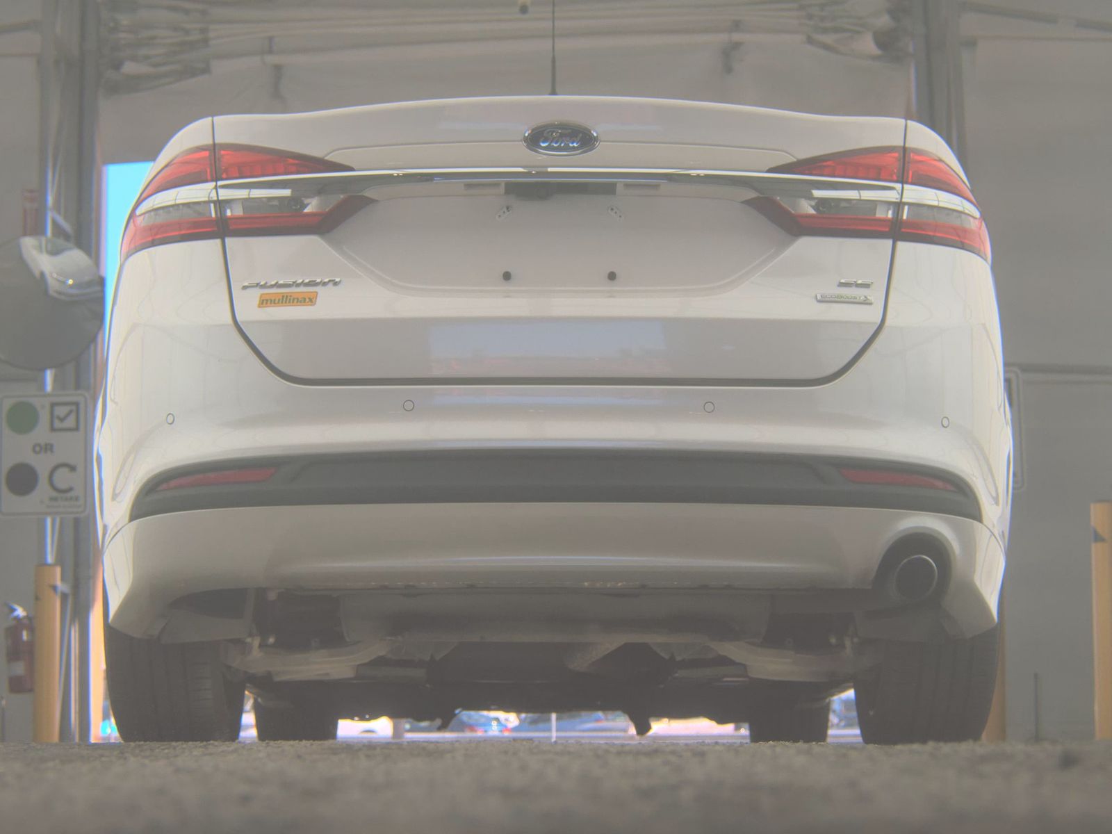 FORD FUSION - 8