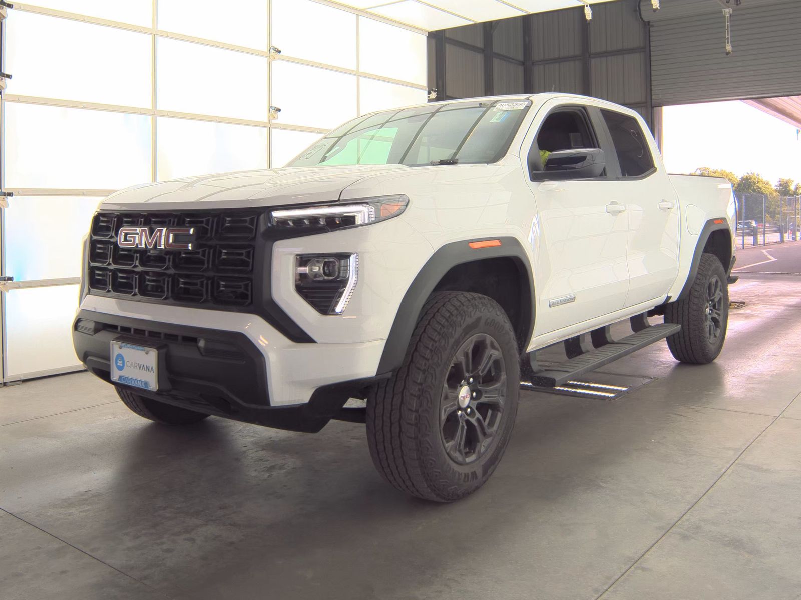 2024 GMC Canyon 2WD Elevation Crew Cab Short Box's photo