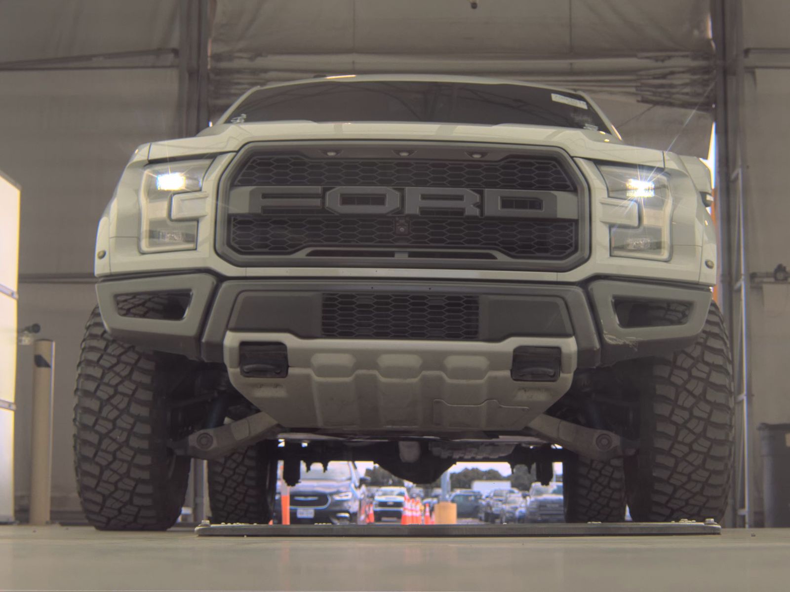 FORD F-150 - 4