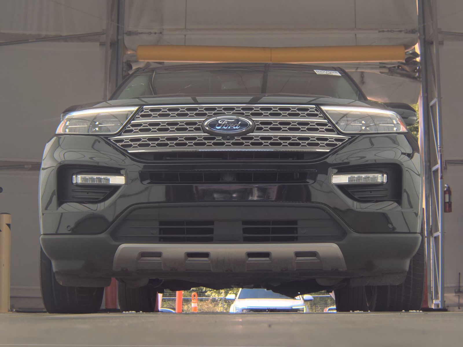FORD EXPLORER - 4