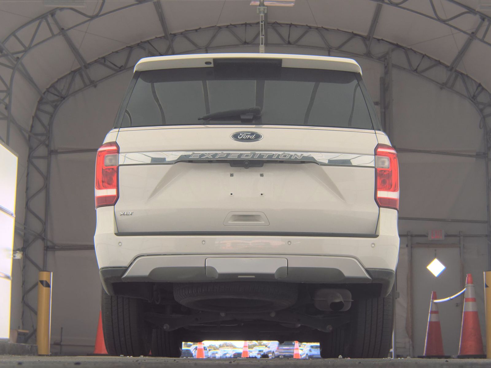 FORD EXPEDITION - 8