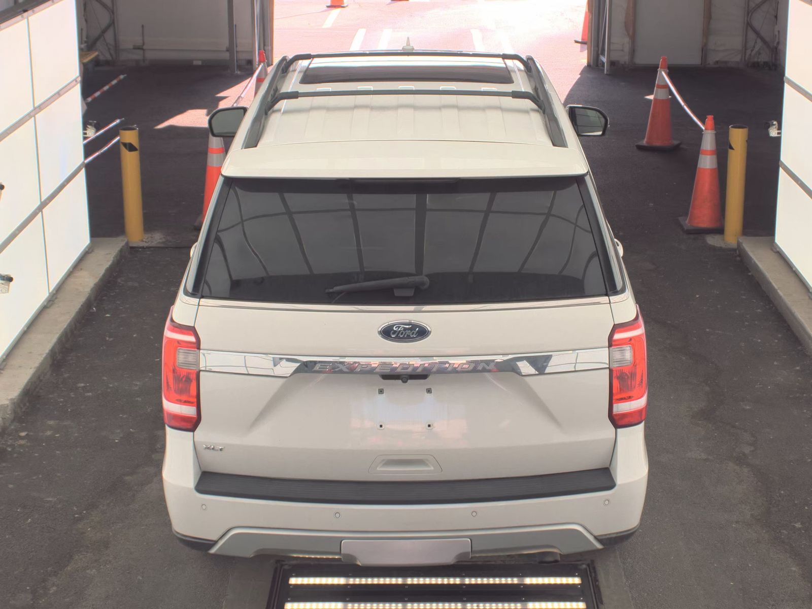 FORD EXPEDITION - 7