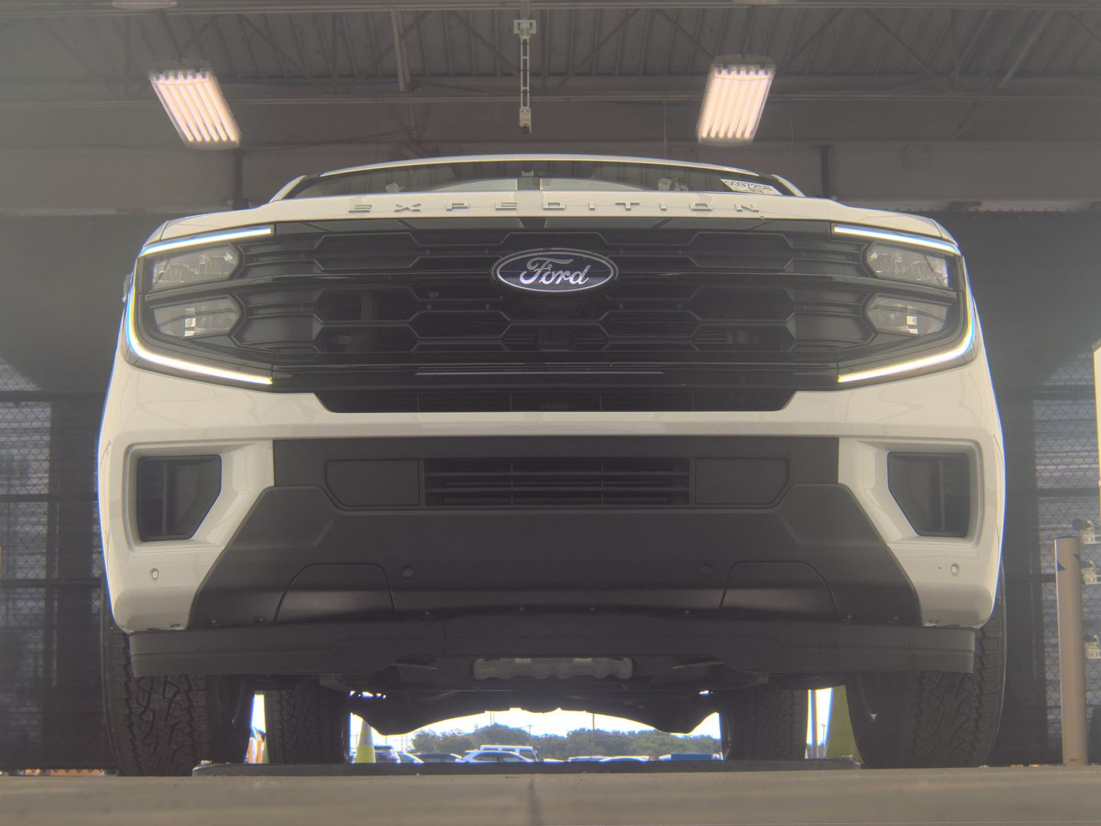 FORD EXPEDITION MAX - 4