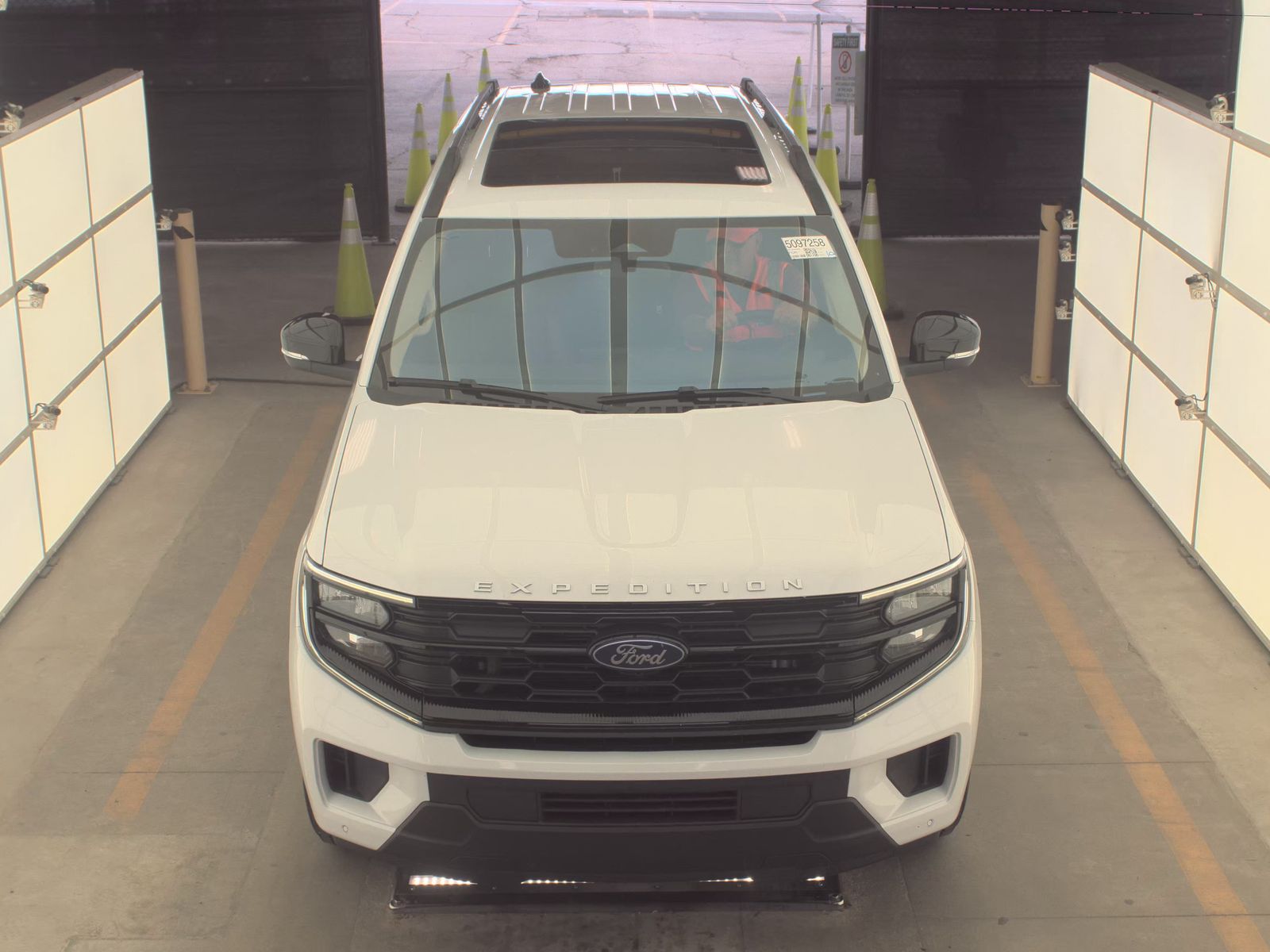 FORD EXPEDITION MAX - 3