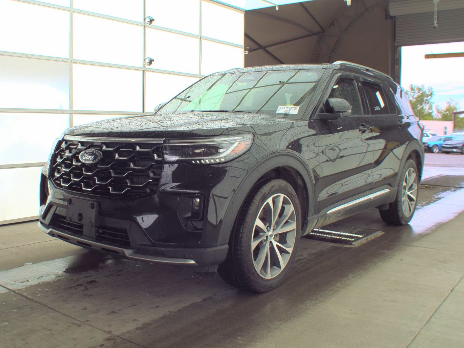 FORD EXPLORER - 1