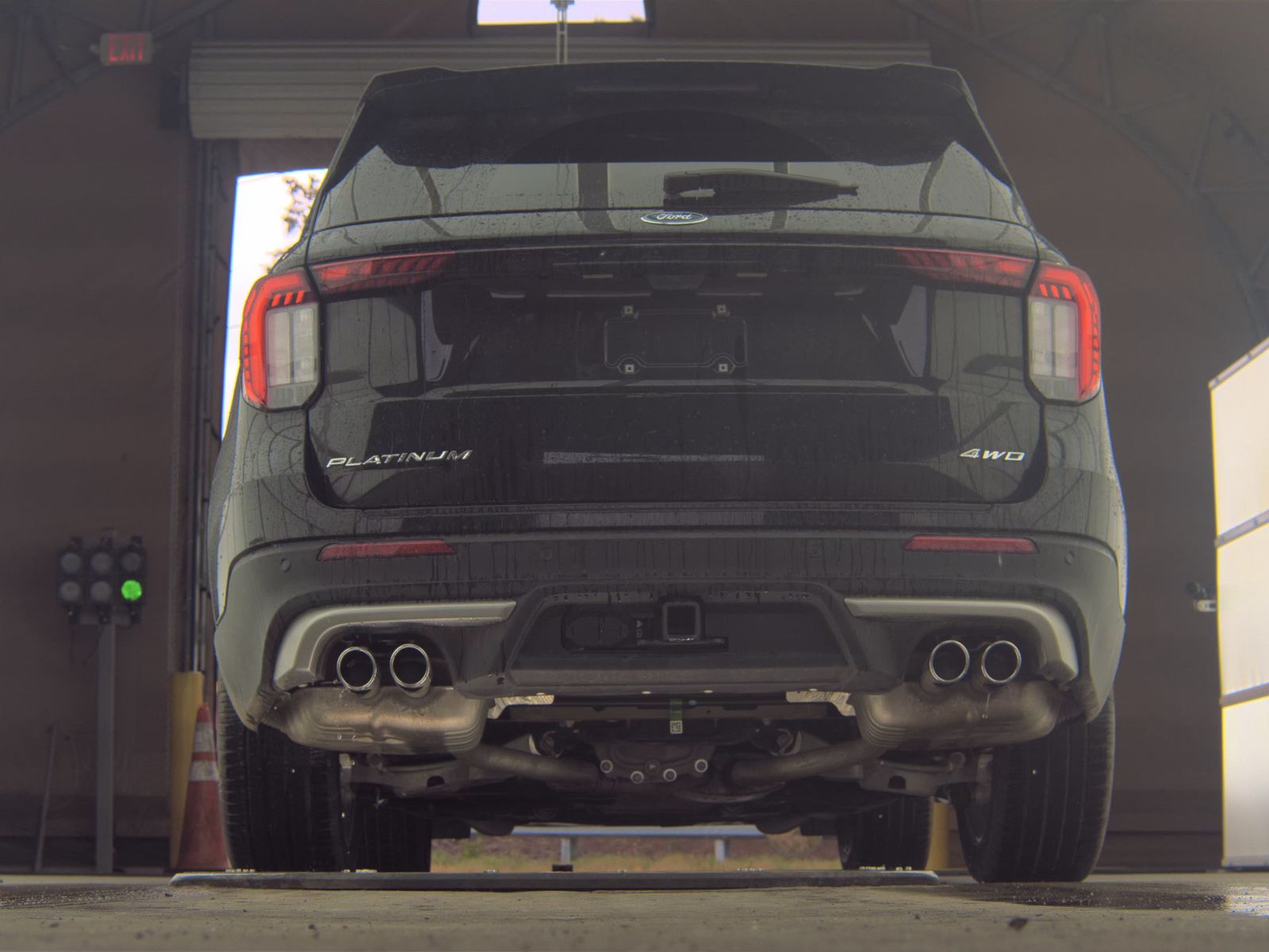 FORD EXPLORER - 8