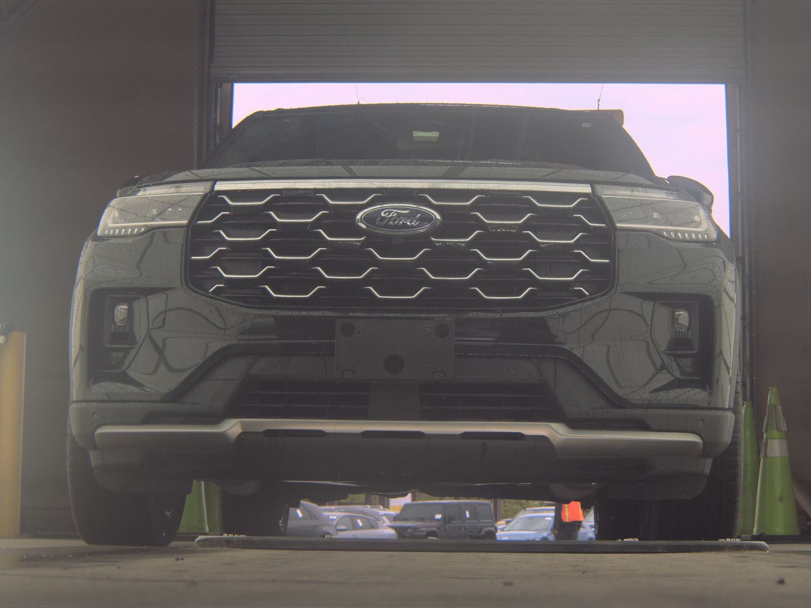 FORD EXPLORER - 4