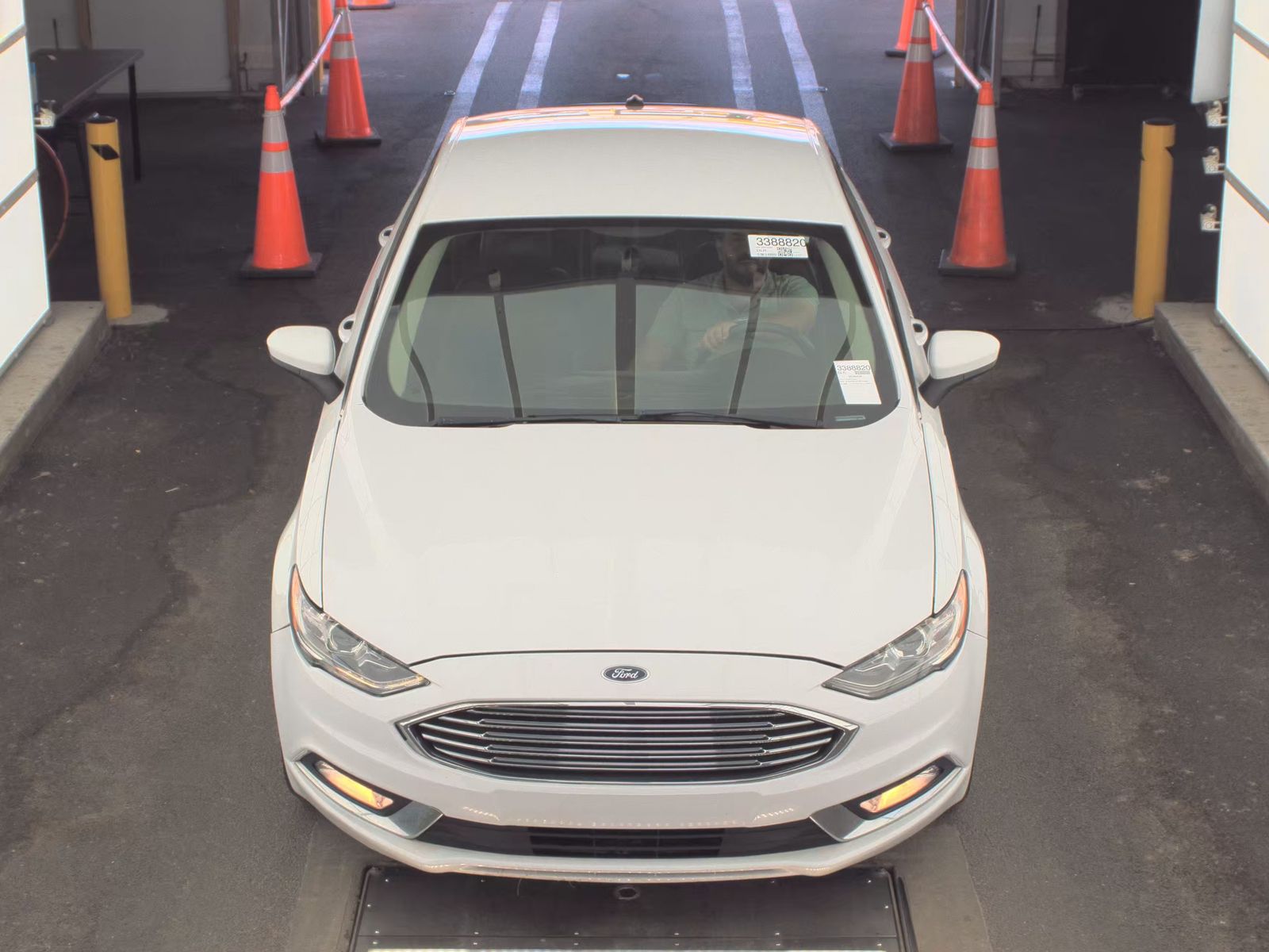 FORD FUSION - 3