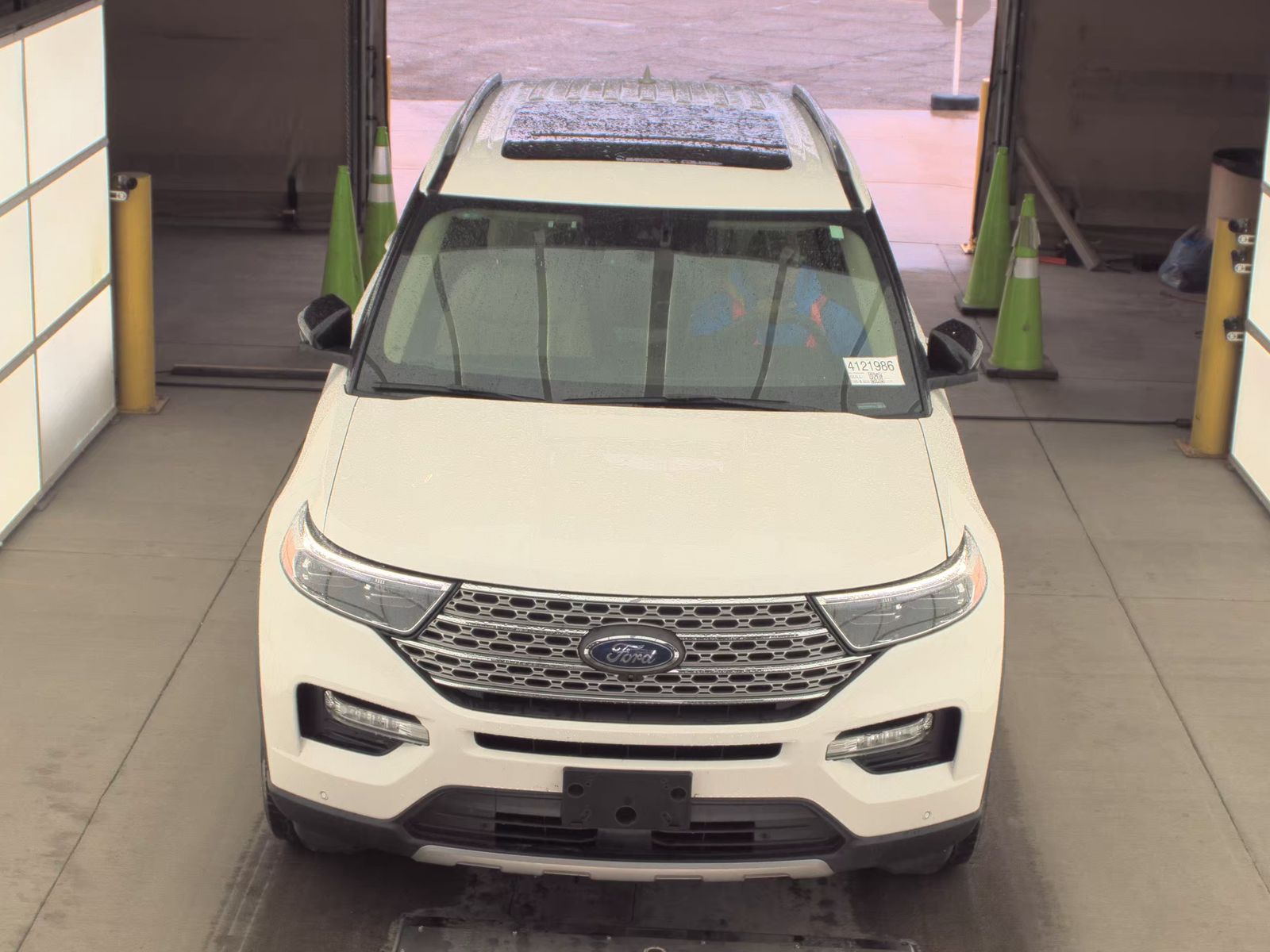 FORD EXPLORER - 3