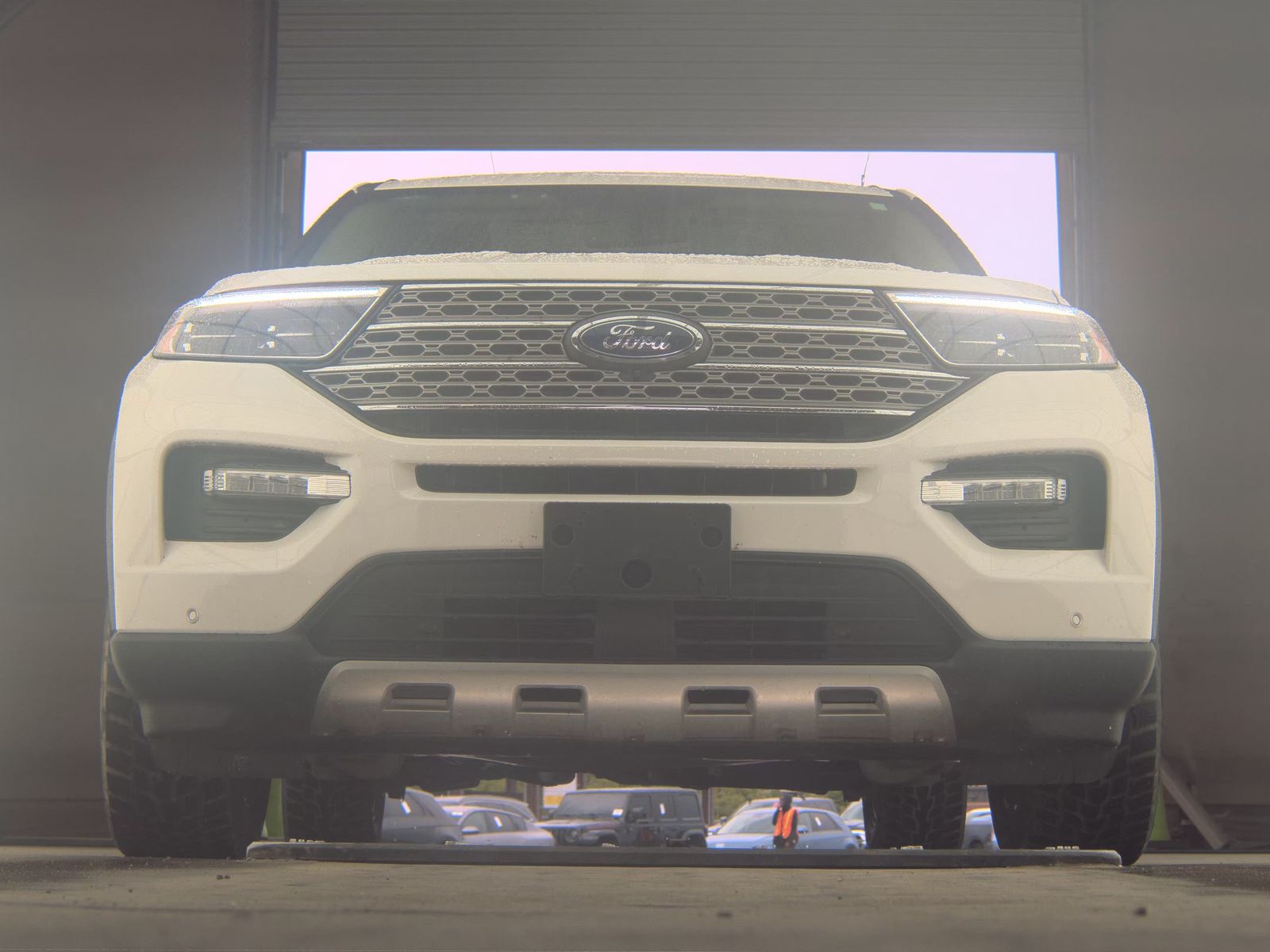 FORD EXPLORER - 4
