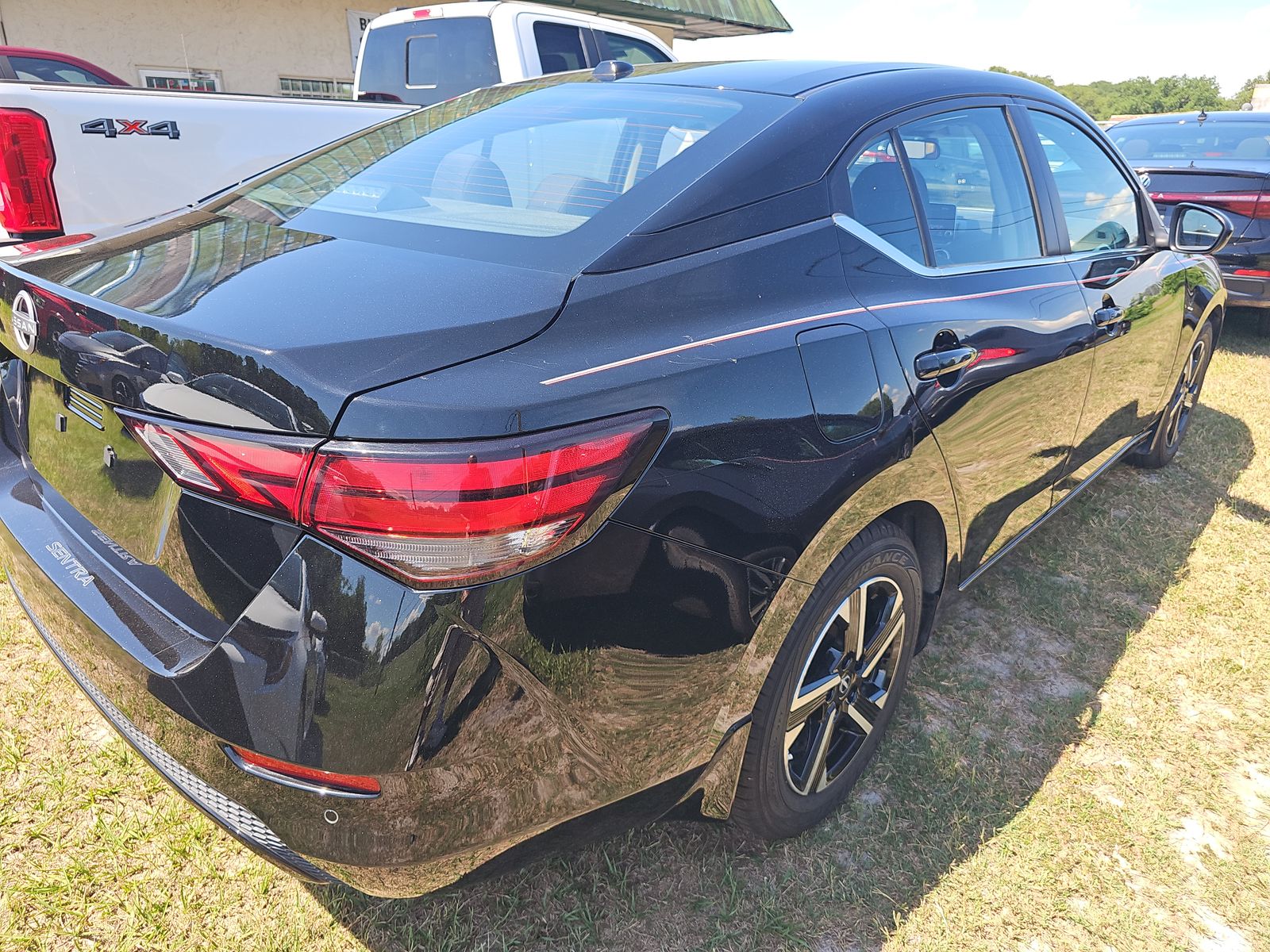 NISSAN SENTRA - 5
