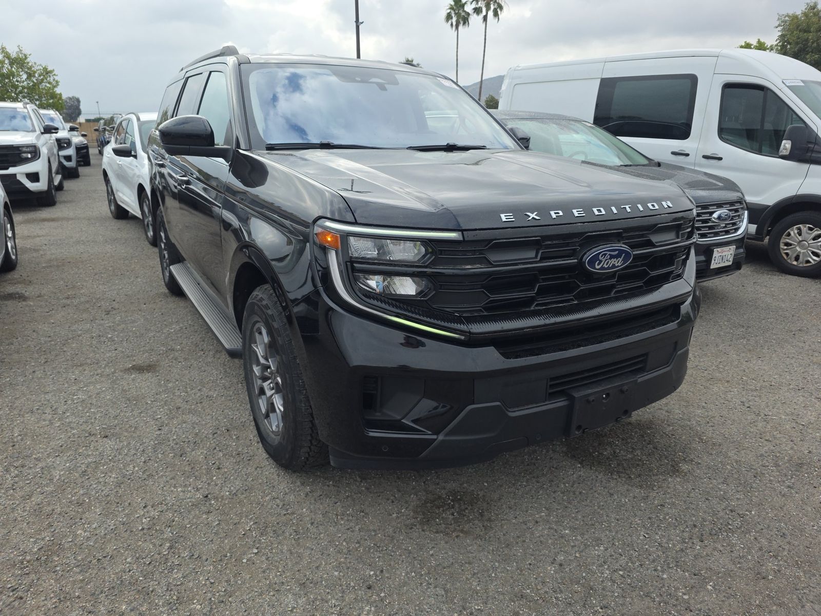 FORD EXPEDITION - 4