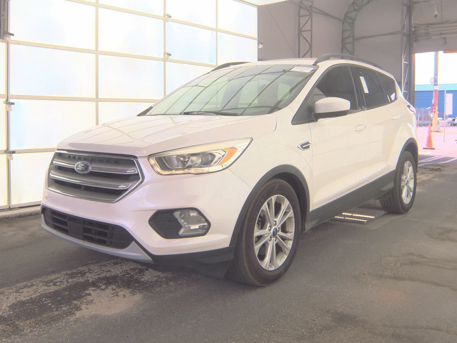 FORD ESCAPE - 1