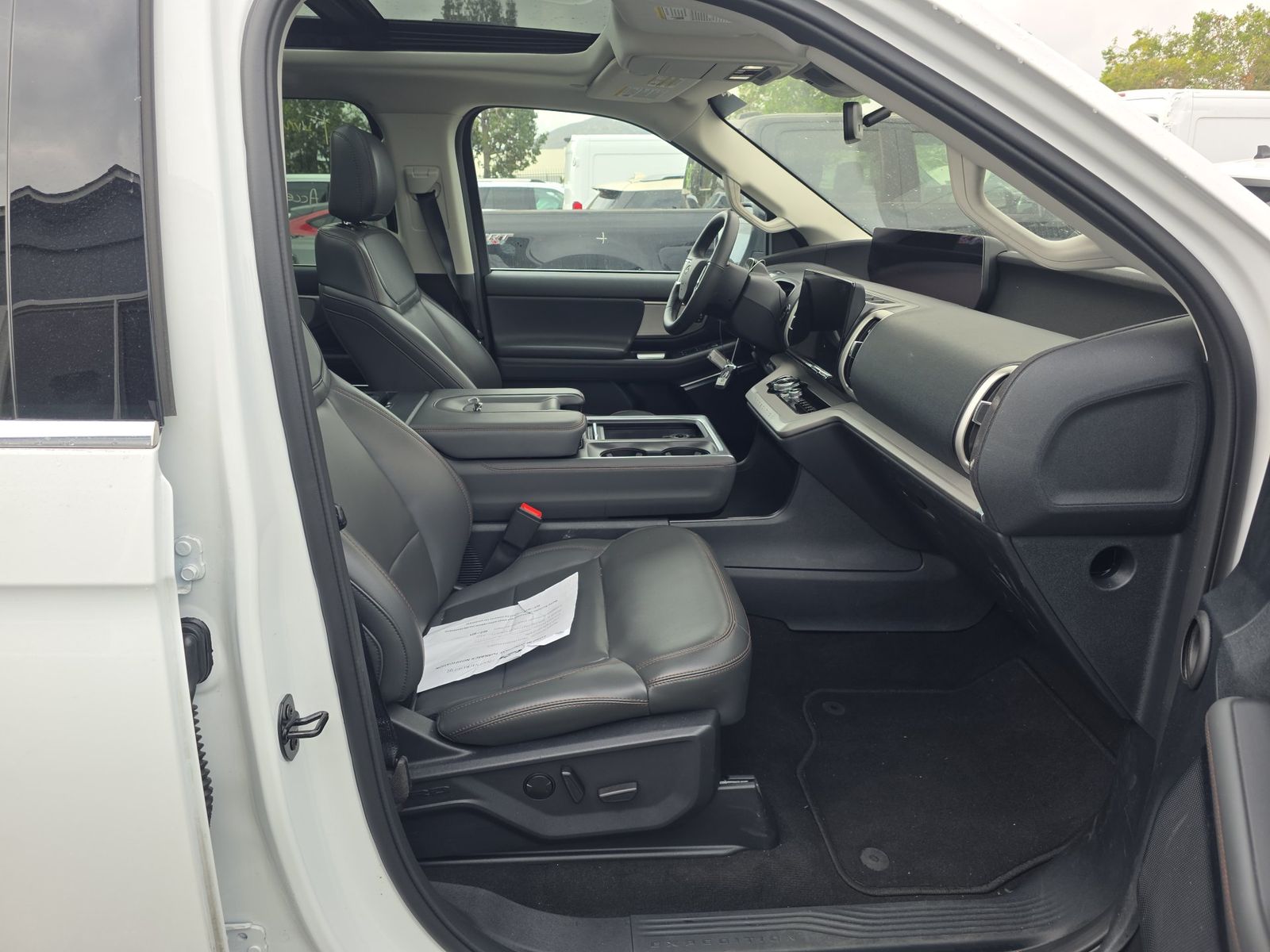 FORD EXPEDITION - 9
