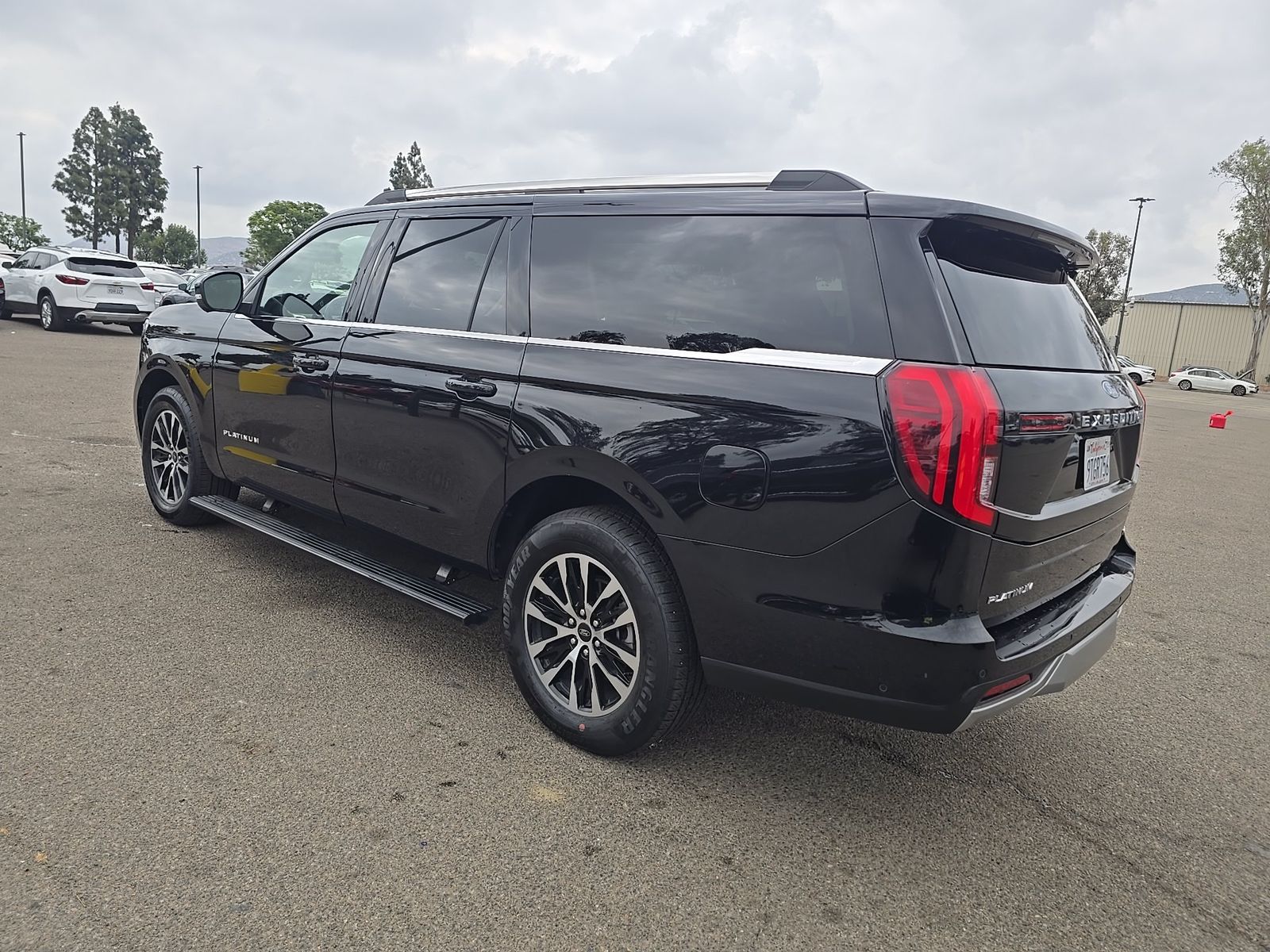 FORD EXPEDITION MAX - 7