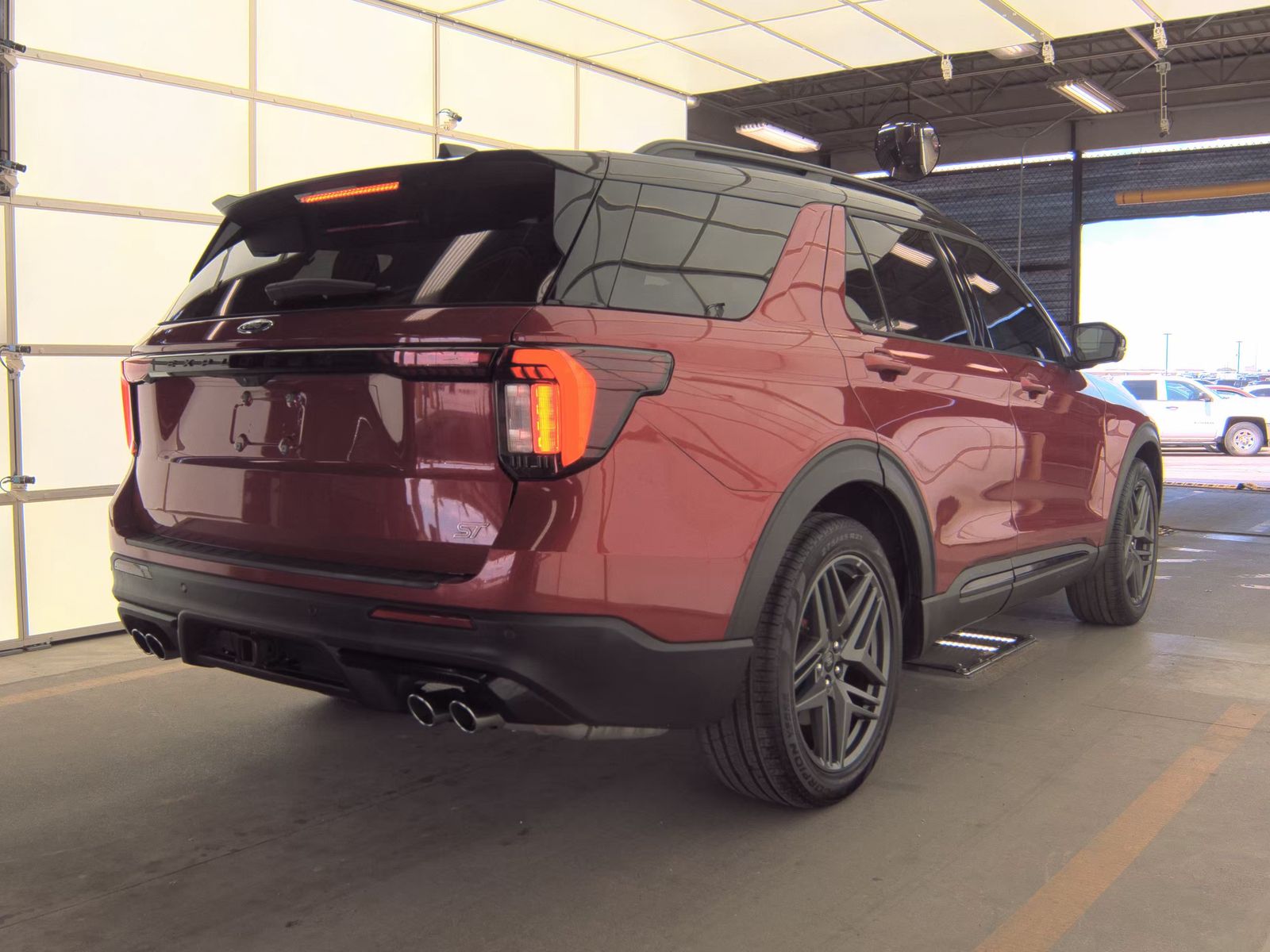 FORD EXPLORER - 6