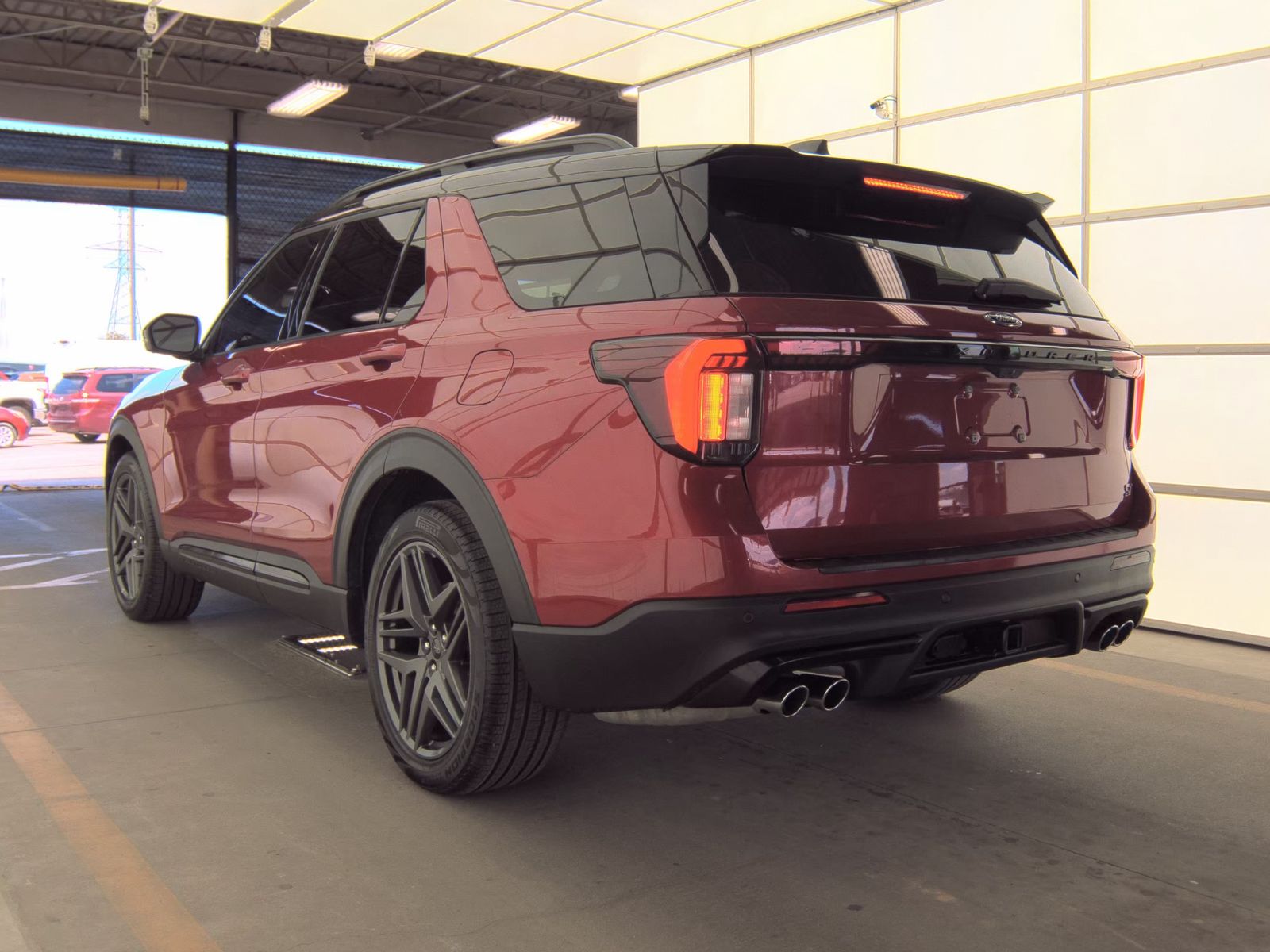 FORD EXPLORER - 9